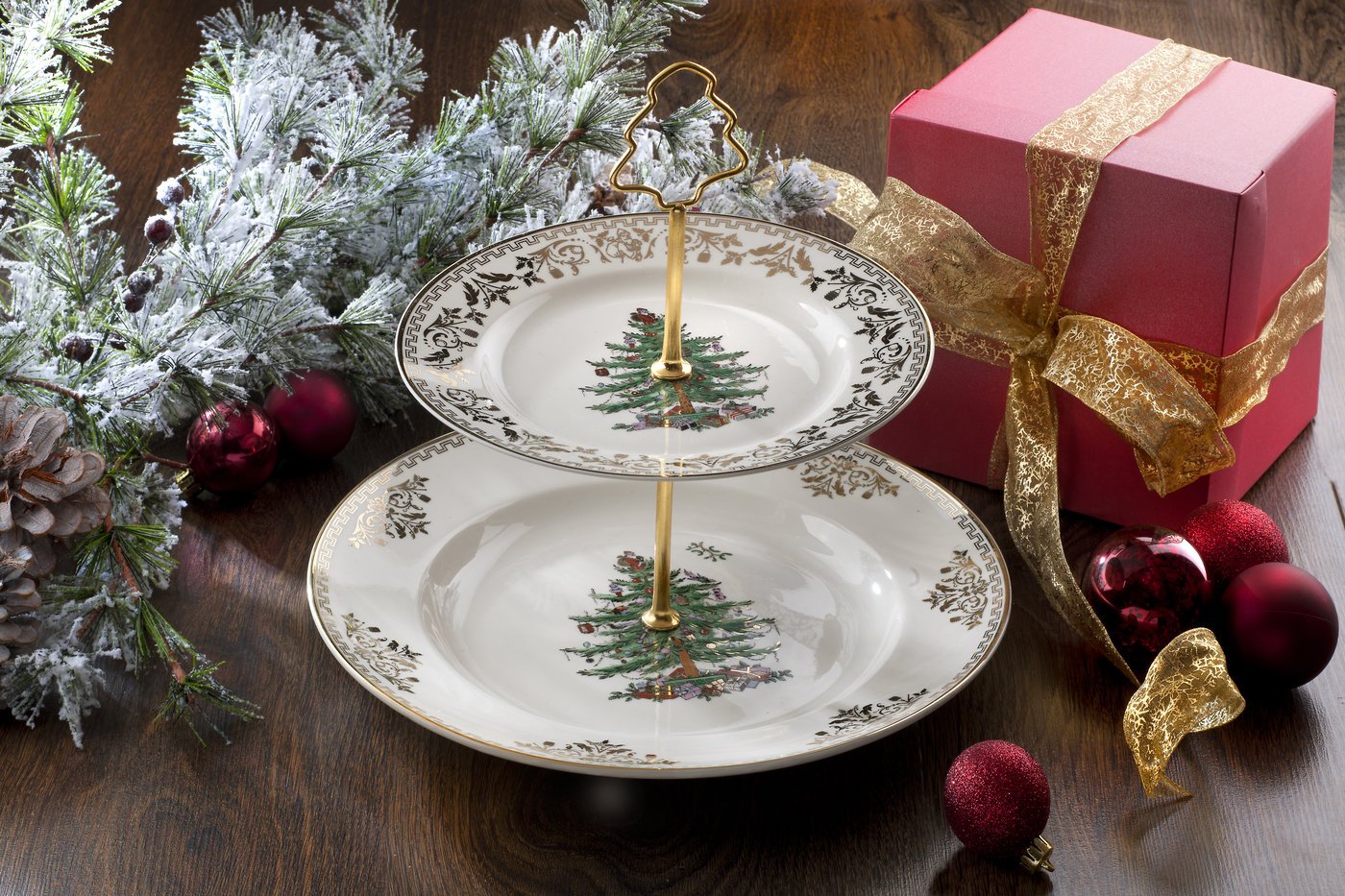 Gold Christmas Tree Cake Stand - Elegant Holiday Dessert Display for Parties, Weddings & Festive Celebrations