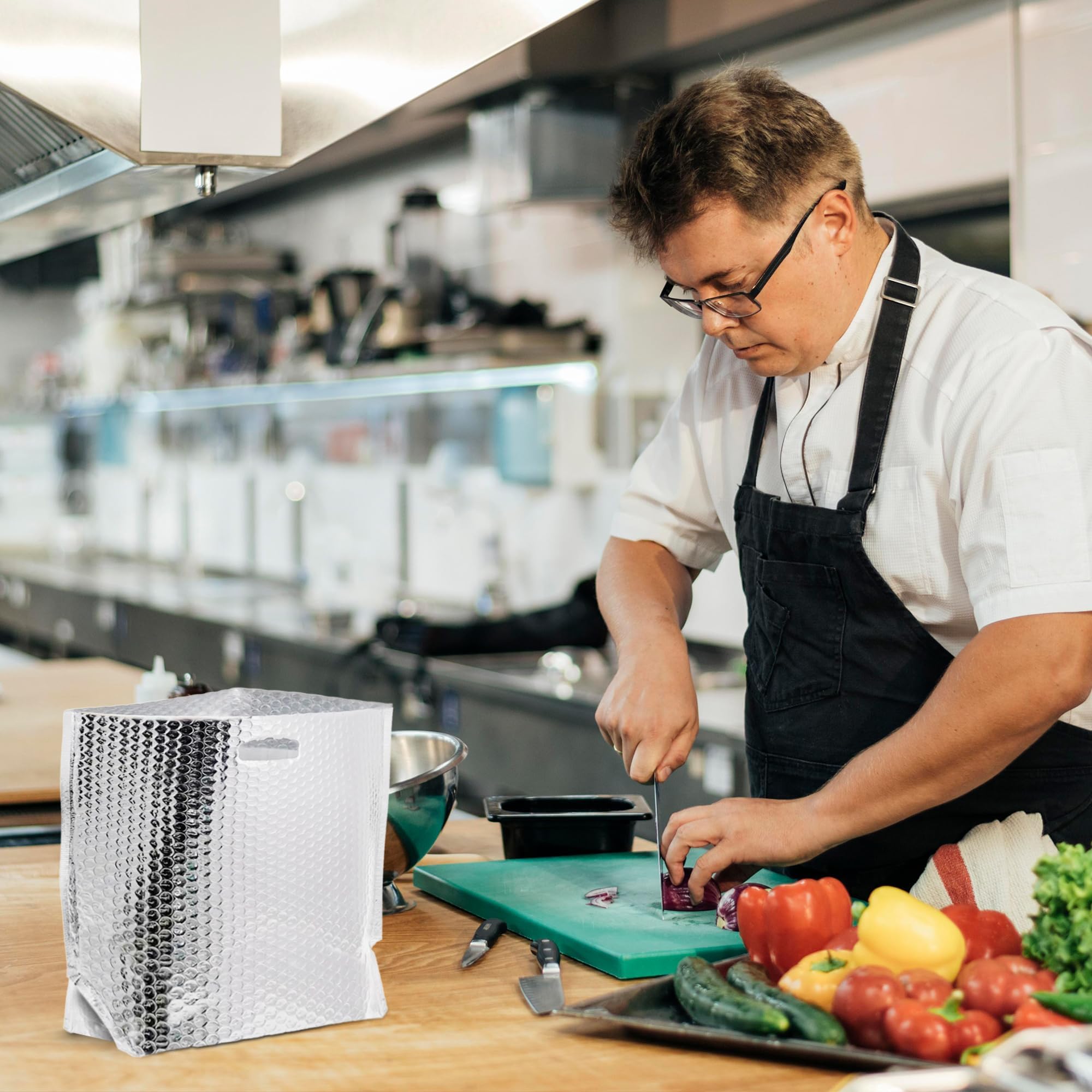 APQ Insulated Foil Bags with Handles - 11x8.5x5.5 Inches, 50 Pack Thermal Shipping Bags for Frozen Food, Cosmetics & Perishables | Bubble Cushion Lined, Metallized Foil Insulation | Perfect for Meal Prep, Grocery Delivery & Cold Storage