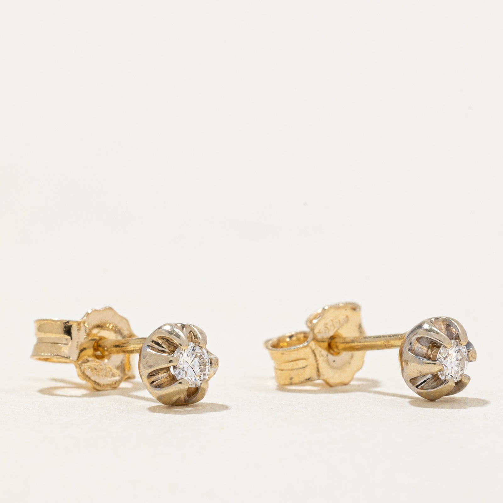 14K Gold Belcher Set Diamond Stud Earrings - 0.08ctw Total Weight | Classic Round Cut Stud Earrings for Women | Perfect for Everyday Wear, Work & Special Occasions