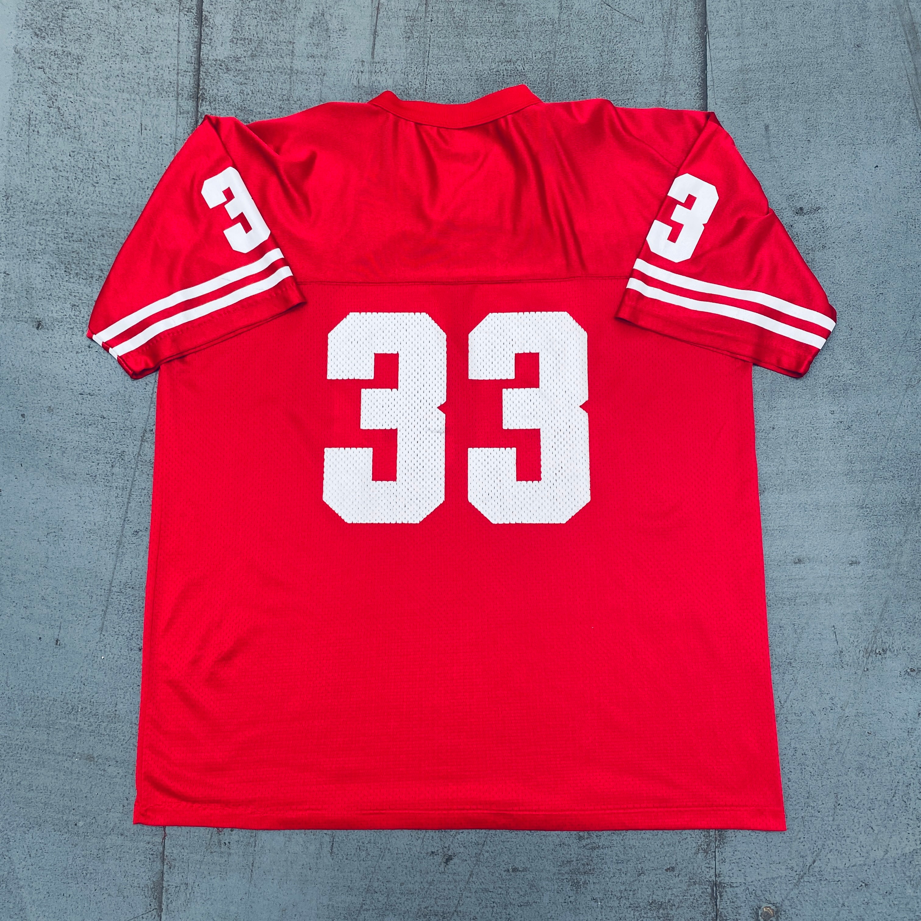 Official Wisconsin Badgers Ron Dayne #33 Reebok Jersey - Size XL | Authentic College Football Apparel for Fans & Collectors | Perfect for Game Day, Tailgating & Sports Memorabilia