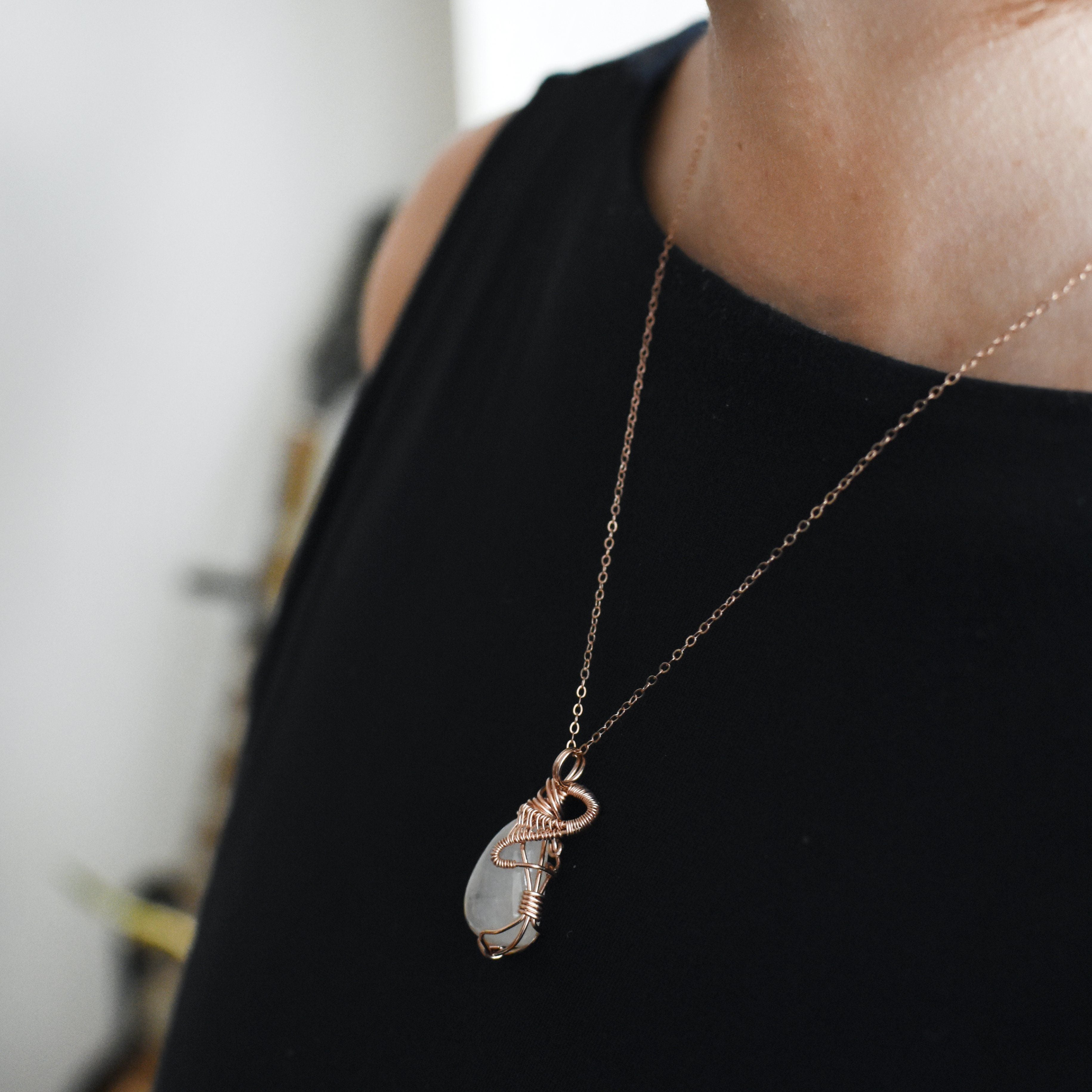 Rose Gold Rainbow Moonstone Necklace for Women - Elegant Dainty Pendant Jewelry Gift for Birthday, Anniversary & Valentine's Day - Perfect for Everyday Wear & Special Occasions