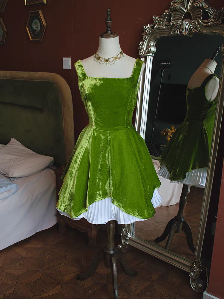 Elegant A-Line Green Velvet Homecoming Dress | Short Prom Dress J6649 | Perfect for Dances, Parties & Special Occasions