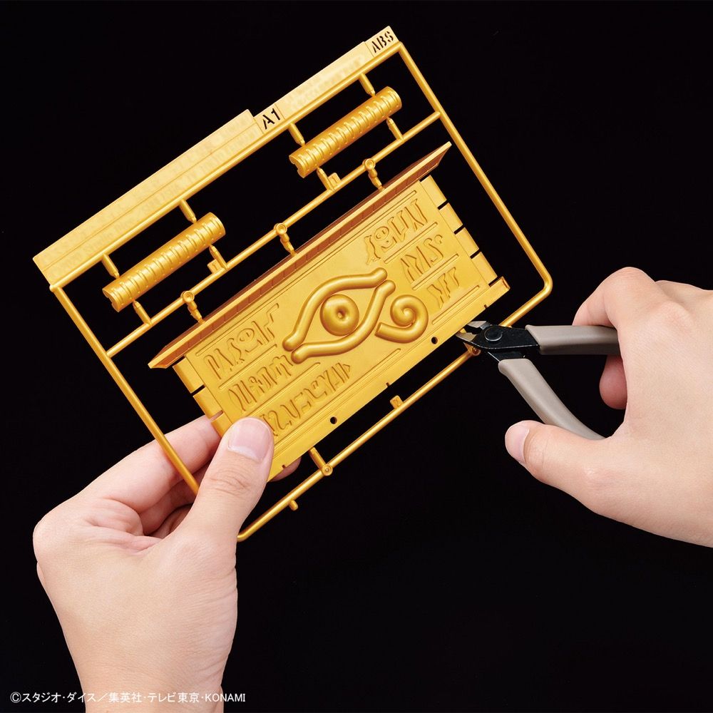 Bandai Ultimagear Yu-Gi-Oh! Gold Sarcophagus Millennium Puzzle Model Kit - Collectible Anime Action Figure for Display & Gifts