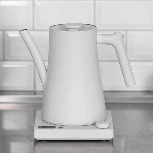 Varia Aura Electric Spouted Kettle - Fast Boiling & Auto Shut-Off, 1.7L Stainless Steel Cordless Water Kettle for Tea, Coffee & Hot Beverages - Perfect for Home, Office & Dorm Use