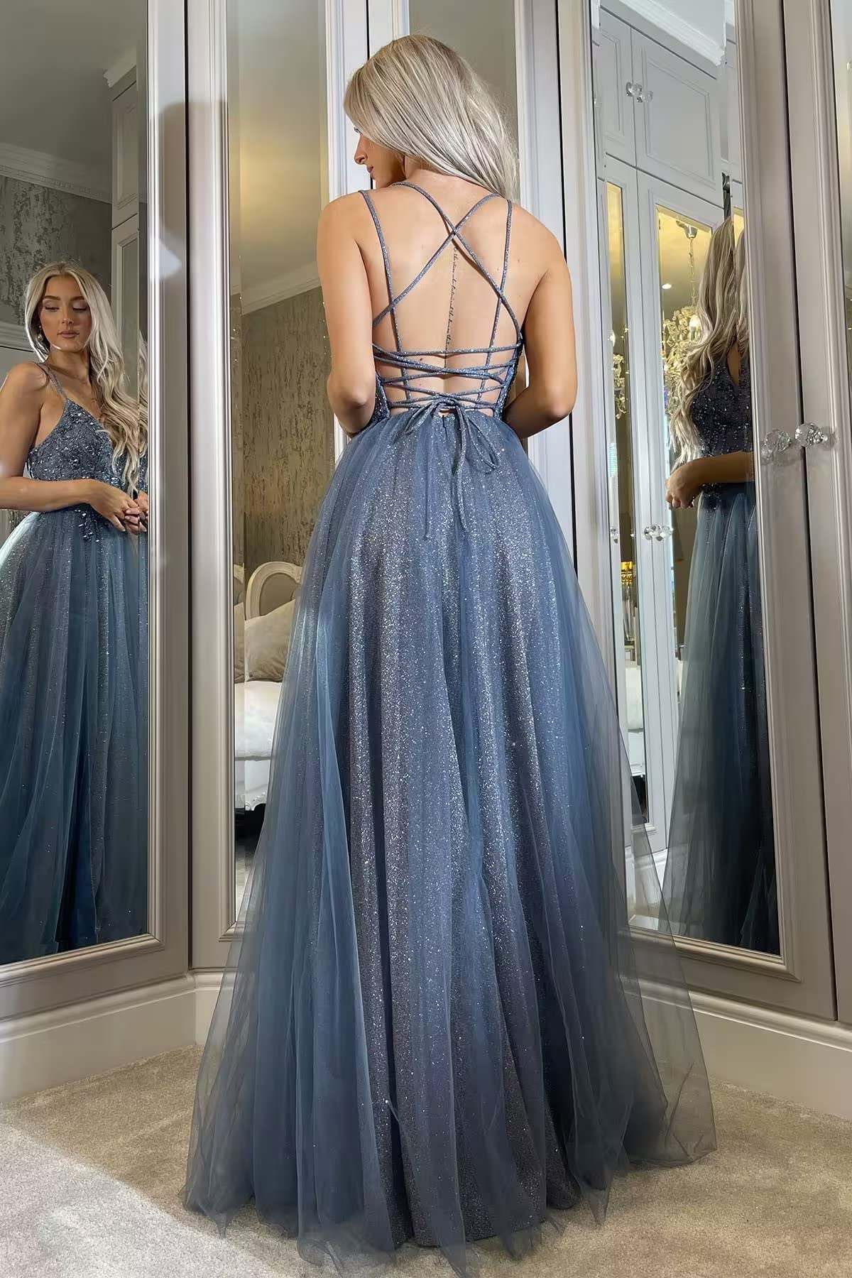 Sparkly V-Neck Tulle Prom Dress with Lace Appliques - Women's A-Line Ball Gown Formal Dress with Spaghetti Straps & Thigh High Split in Red (Size 12) | Perfect for Homecoming, Prom Night, Evening Gala & Special Occasions