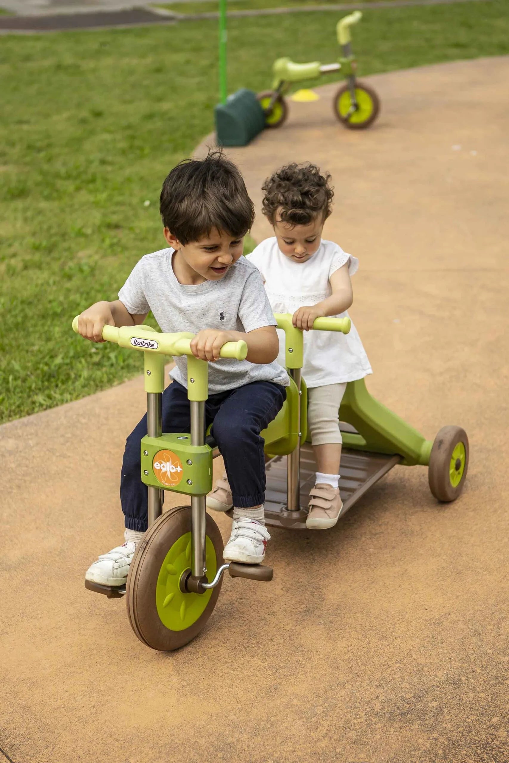 Italtrike Eolo 2-Seat Tricycle for Kids - Green | Outdoor Ride-On Toy for Toddlers & Preschoolers | Perfect for Parks, Backyards & Playdates