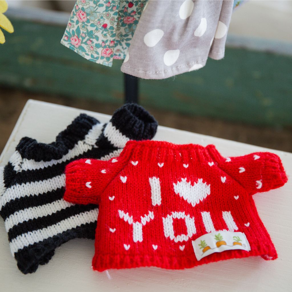 Kiddo's Closet 'I Love You' Sweater - Red Cute Kids' Pullover for Valentine's Day & Family Photos
