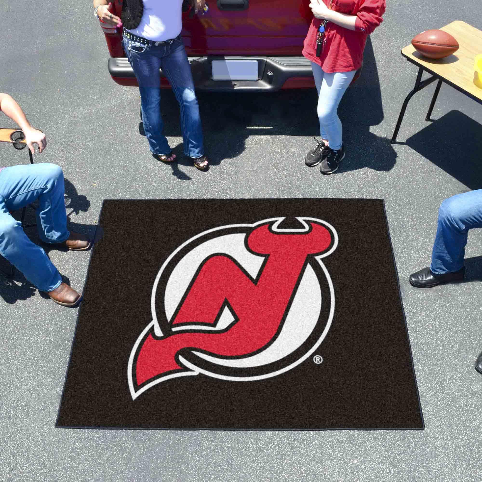 New Jersey Devils 5ft x 6ft Fanmats Tailgater Rug - Officially Licensed NHL Team Logo Carpet for Sports Room Decor, Man Cave & Game Day Tailgating - Durable Indoor Outdoor Football Party Mat