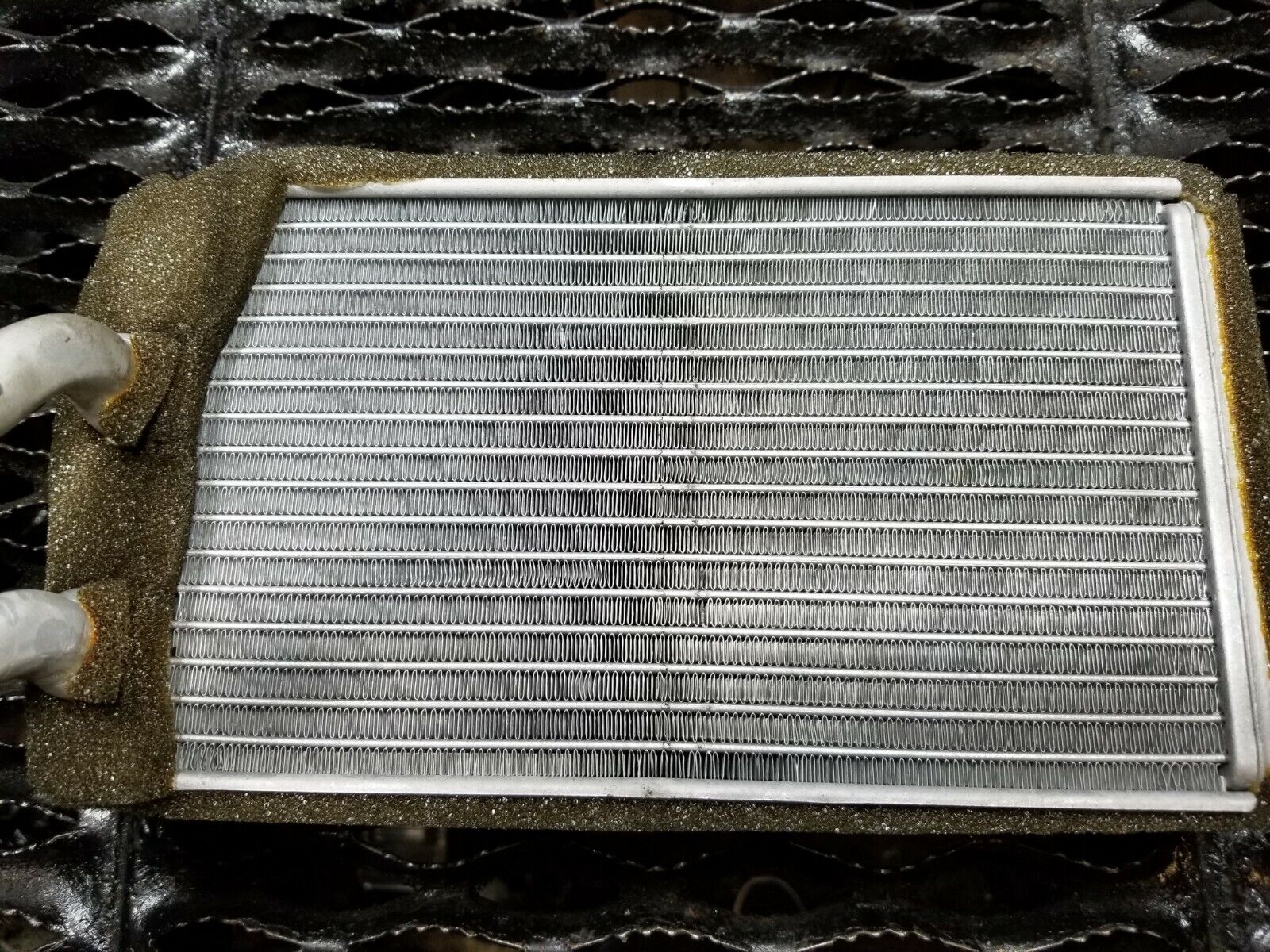 04 05 06 07 Infiniti QX56 Heater Core Replacement - OEM Quality - Perfect for Winter Driving & HVAC System Repair