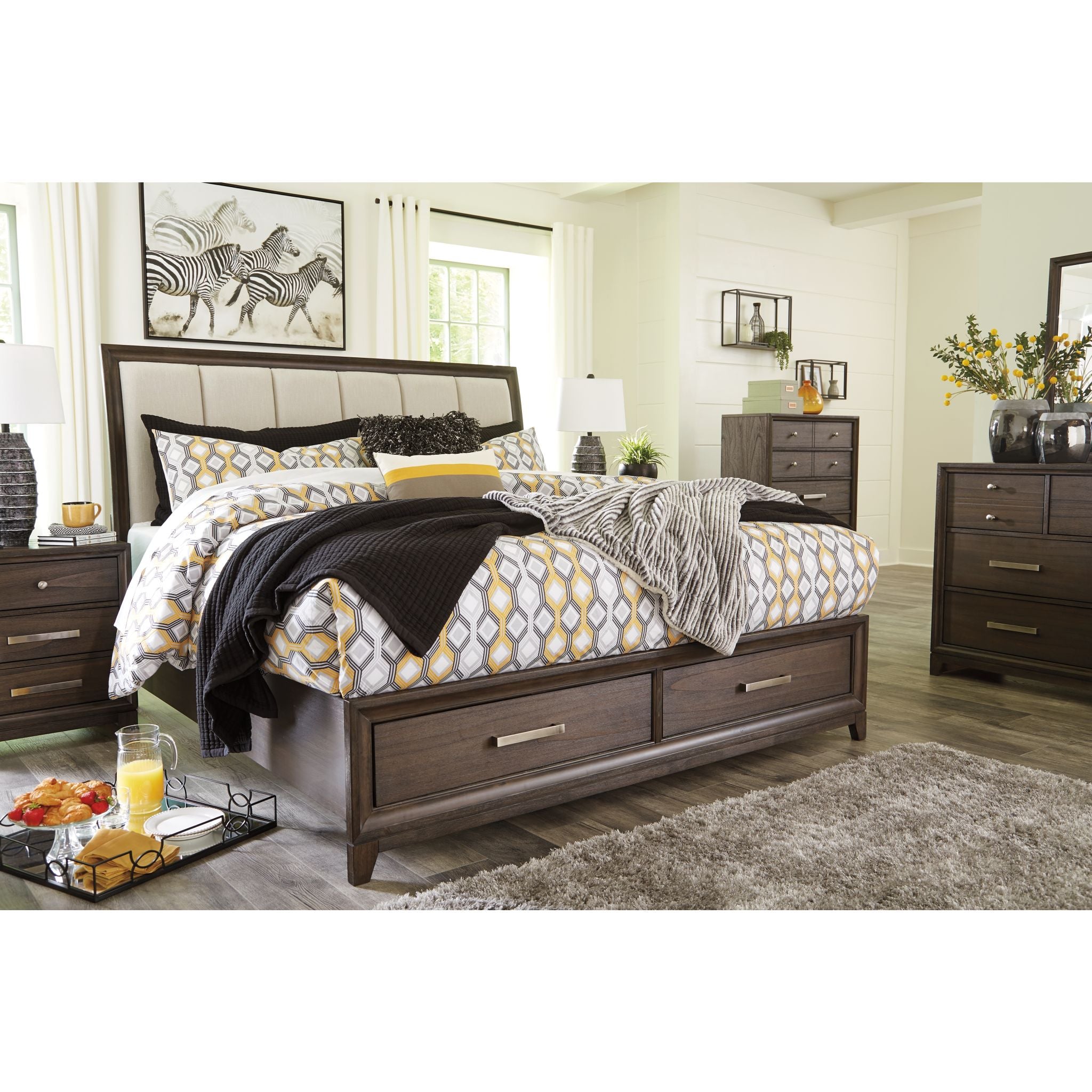 Brueban 3-Piece Queen Size Storage Bed Frame with Underbed Drawers, Gray - Perfect for Small Bedrooms & Guest Rooms, Space-Saving Bedroom Furniture Solution