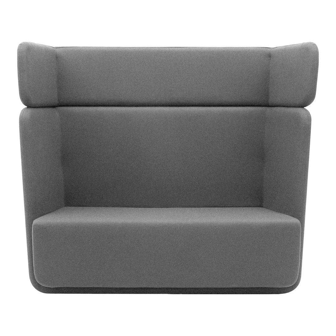 Comfortable Wicker Basket Sofa Chair - Cozy Indoor/Outdoor Rattan Lounge Seating for Living Room, Patio, or Garden Relaxation