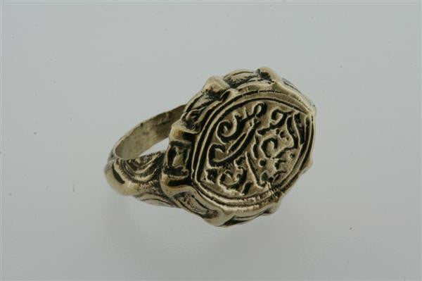 Vintage Bronze 8-Point Oval Signet Ring for Men & Women - Personalized Engraved Seal Ring for Formal Events, Weddings & Gifting