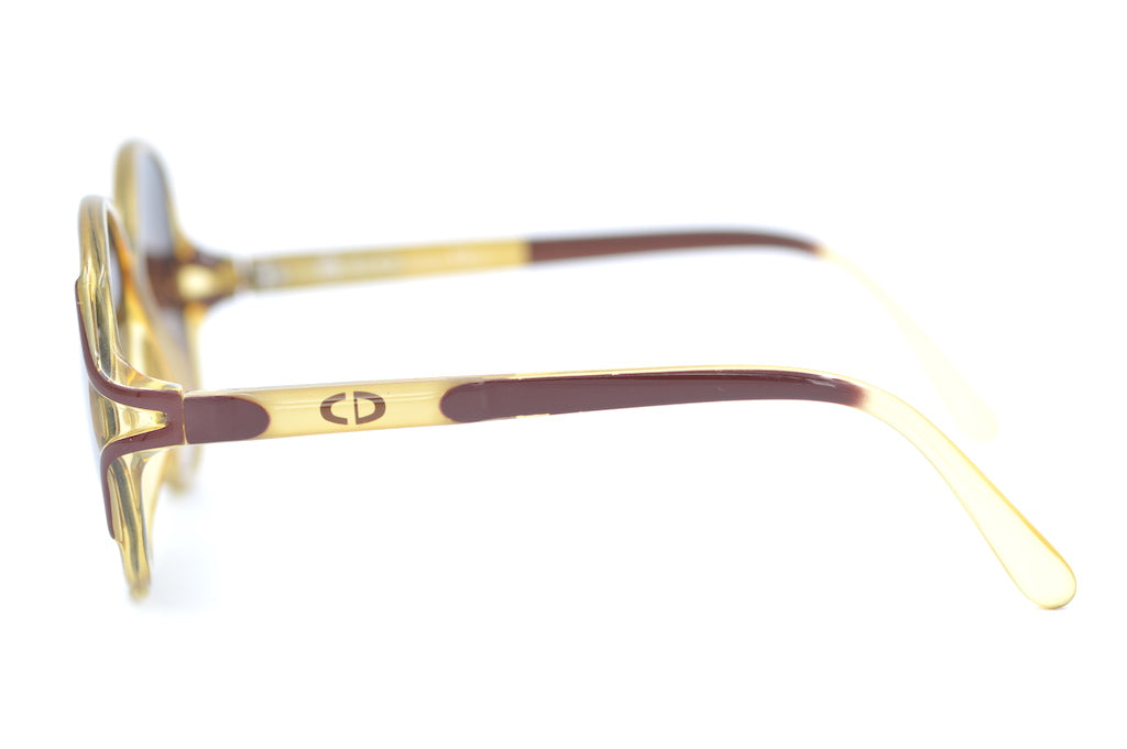 Christian Dior 2261 10 Sunglasses - Luxury Designer Shades for Women - UV Protection & Fashion Statement - Perfect for Beach, Driving & Outdoor Activities