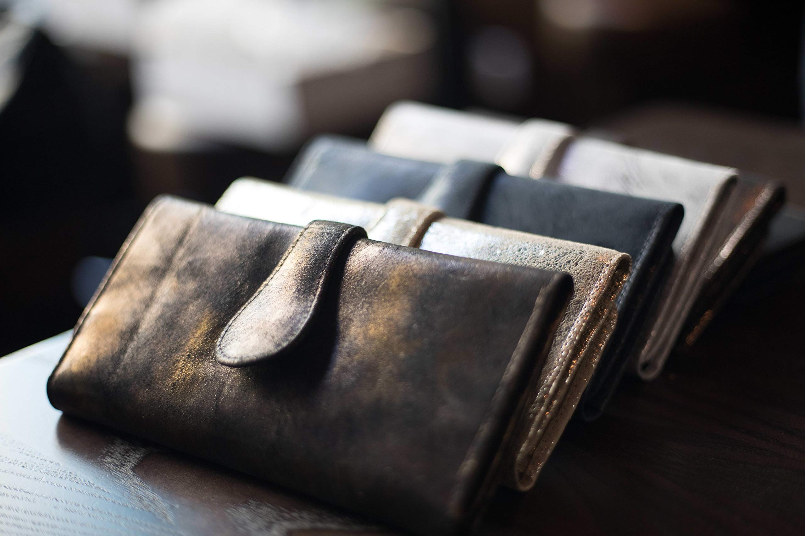 CoFi Mila Genuine Leather Trifold Wallet for Women - Handmade Full Grain Leather Clutch Purse with Unique Patterns - Perfect for Everyday Use, Travel & Gift Giving