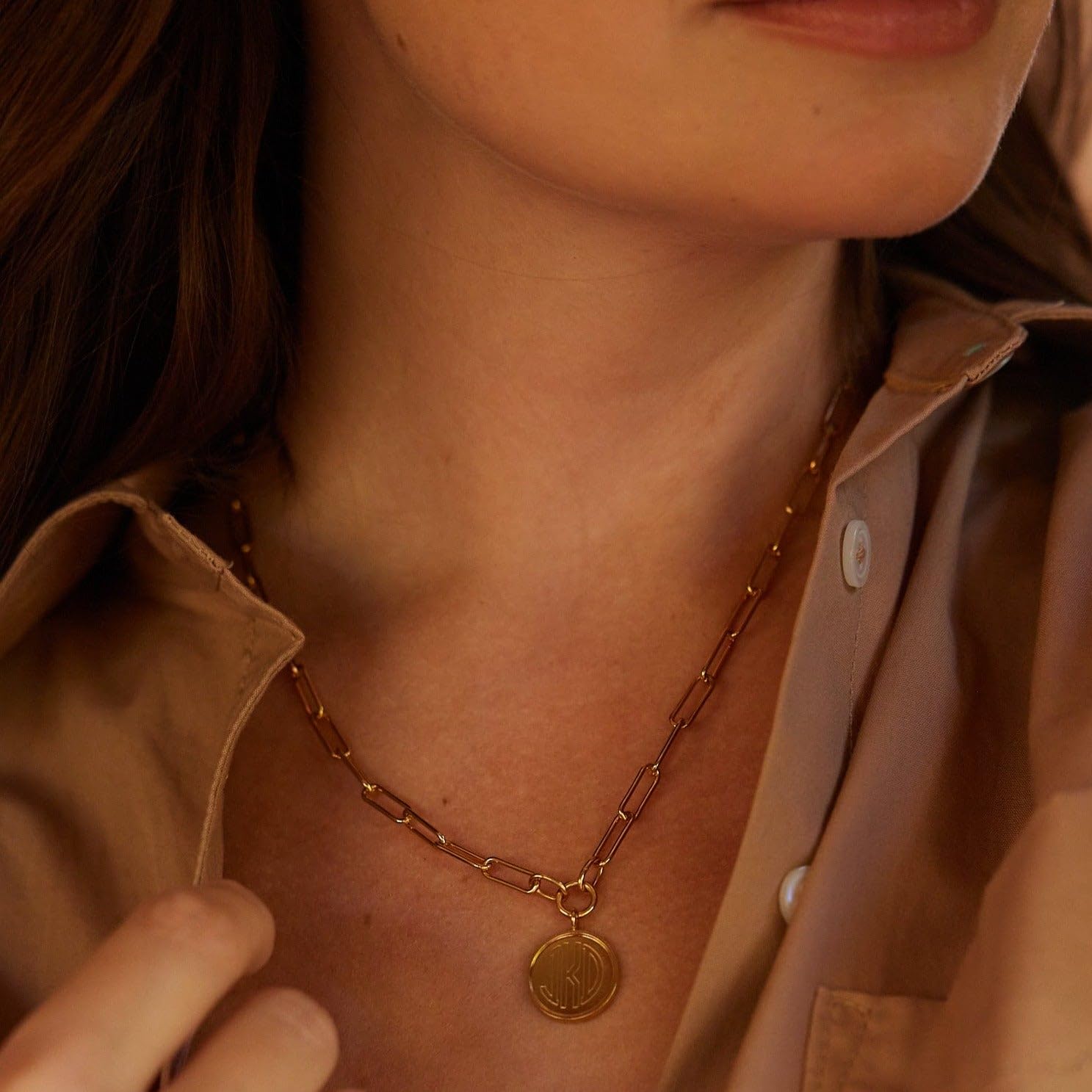 Personalized Callie Pendant Necklace - Custom Engraved Initial or Monogram - 14K Gold Plated Hypoallergenic Brass Jewelry - Dainty Paperclip Chain Necklace for Women - Perfect Gift for Mom, Wife, or Girlfriend - Elegant Everyday Wear for Work, Date Night & Special Occasions