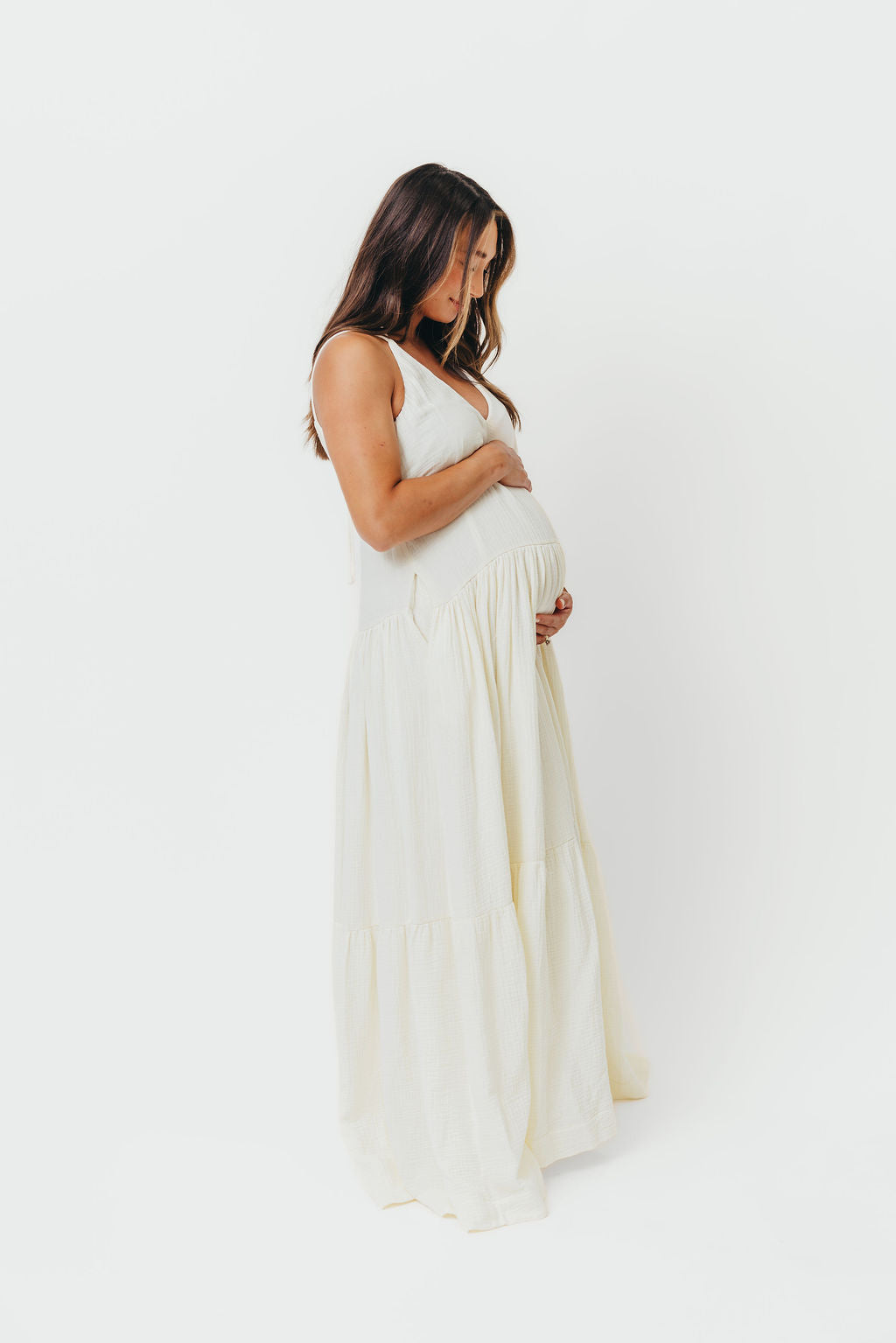 Solenne Women's Elegant Cream Maxi Dress - Perfect for Summer Weddings, Beach Vacations & Casual Outings