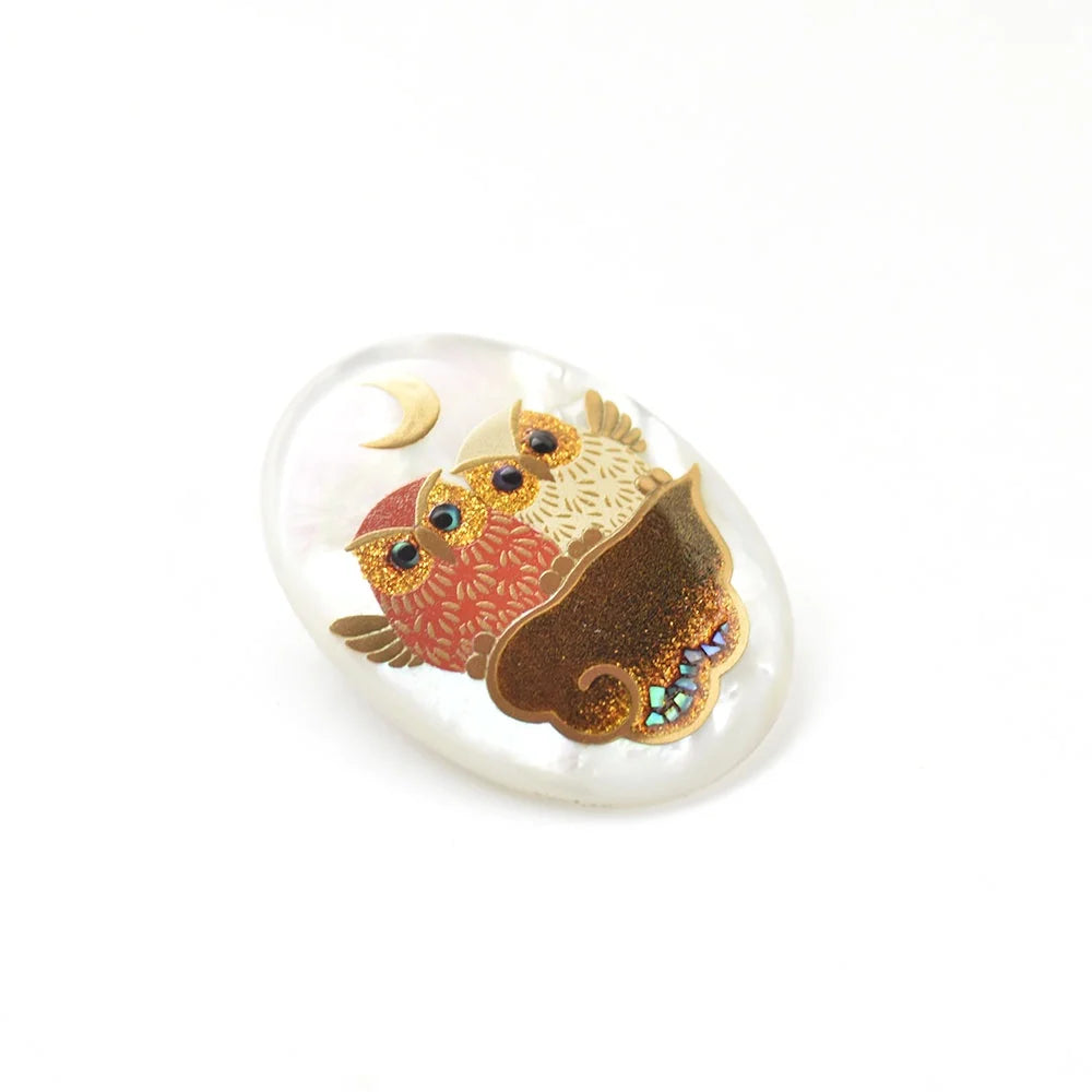 Handcrafted Japanese Maki-e Urushi Lacquer Brooch with White South Sea Pearl Shell Owl Design - Traditional Asian Art Jewelry for Women, Gift for Collectors, Perfect for Formal Occasions & Cultural Events