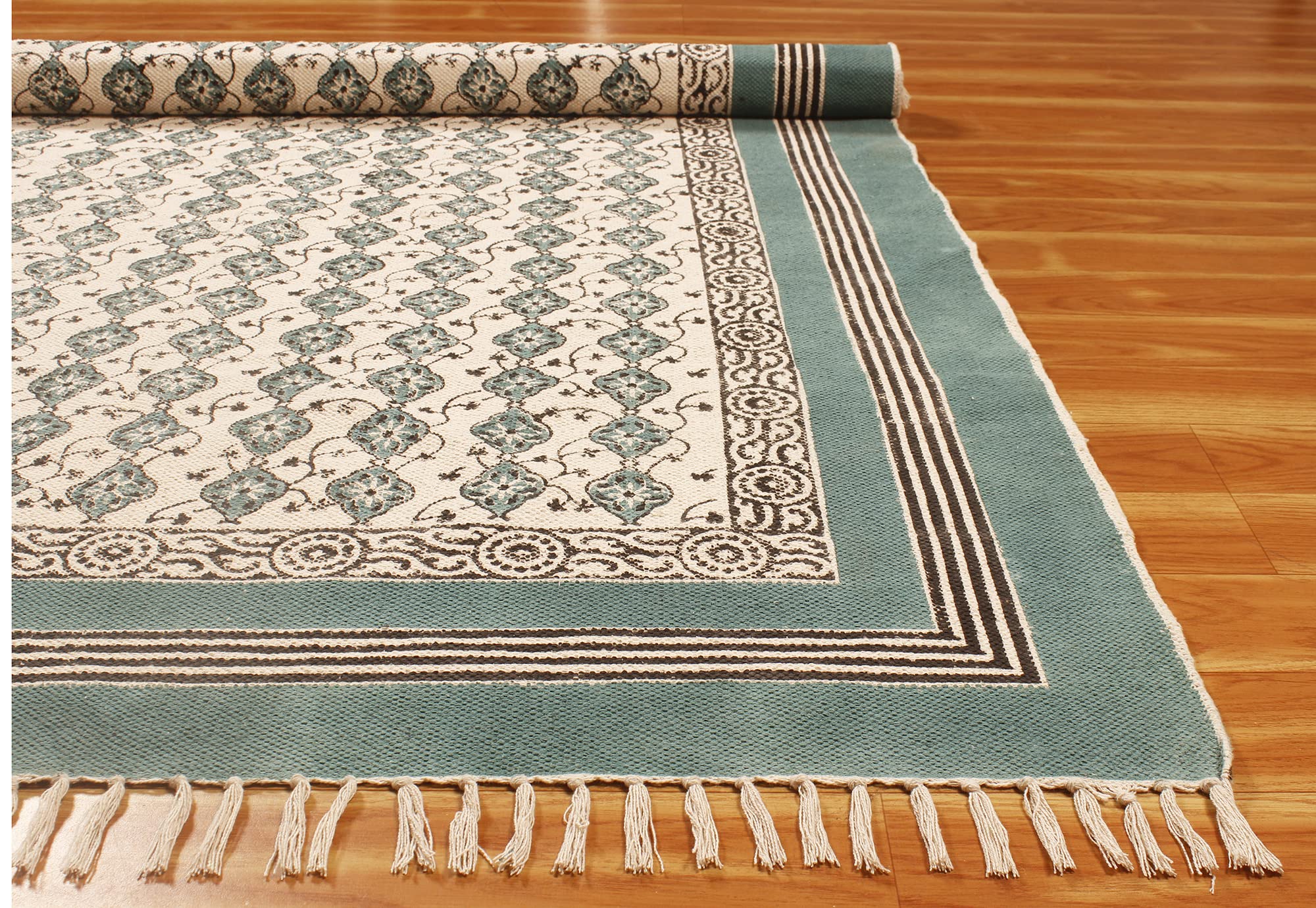 3x5 Ft Turquoise Blue Cotton Dhurrie Floral Kilim Rug - Handmade Flatweave Rectangular Carpet for High Traffic Areas | Indoor & Outdoor Use in Bedroom, Living Room, Dining Room | Boho Chic Home Decor