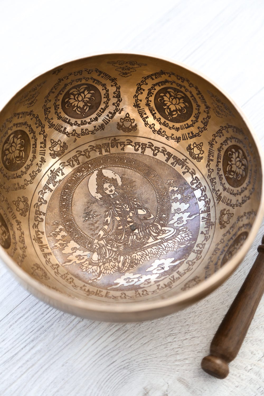 Green Tara Goddess Singing Bowl - Tibetan Meditation Bowl for Healing, Yoga & Spiritual Practice - Perfect for Mindfulness, Sound Therapy & Home Decor