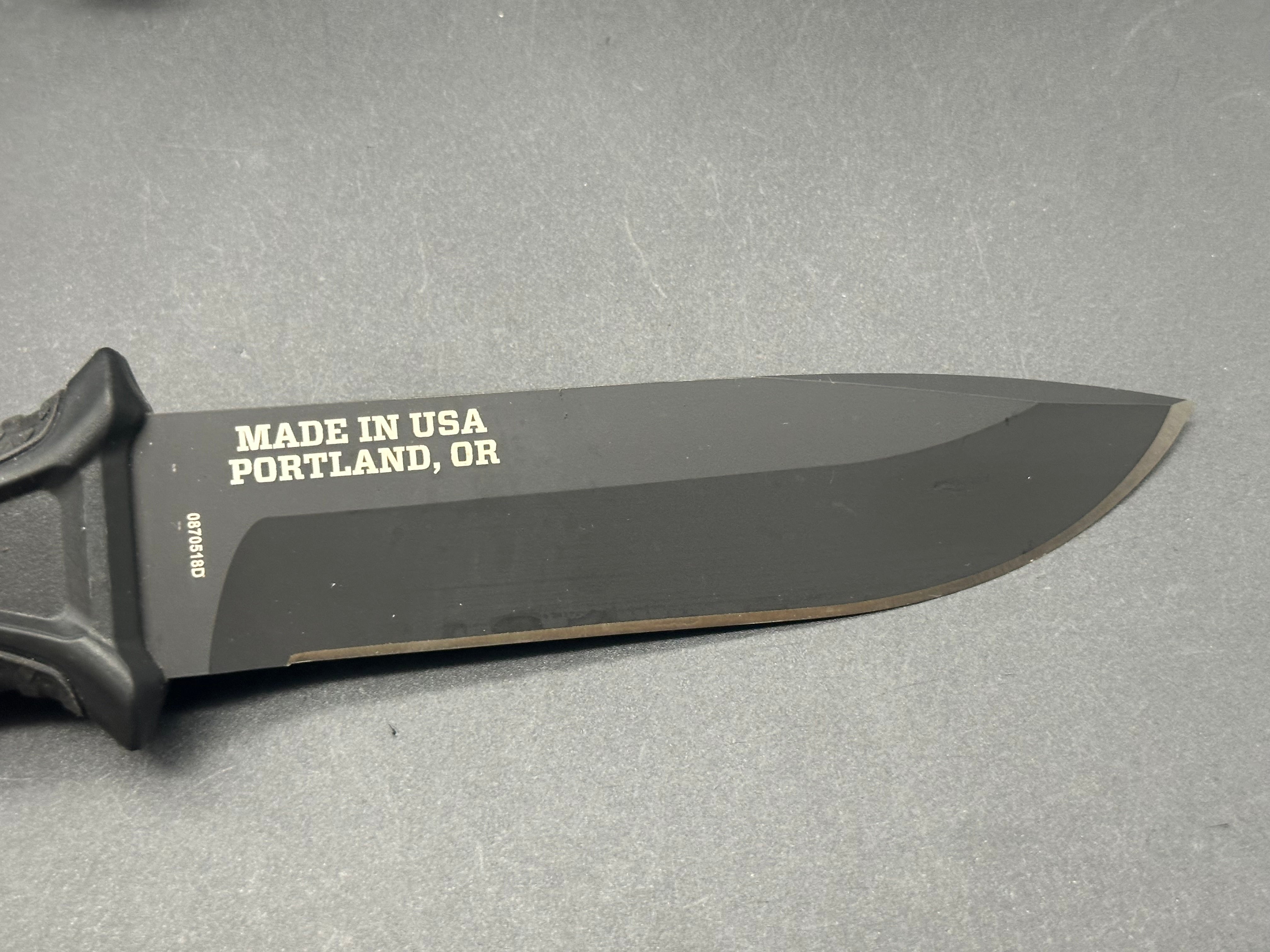 Gerber StrongArm Fixed Blade Knife - 4.8
