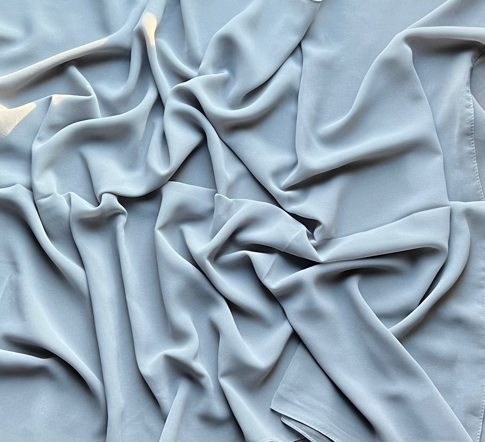 Elegant Georgette Chiffon Scarf - Soft Gray Womens Fashion Accessory for Office, Party & Special Occasions