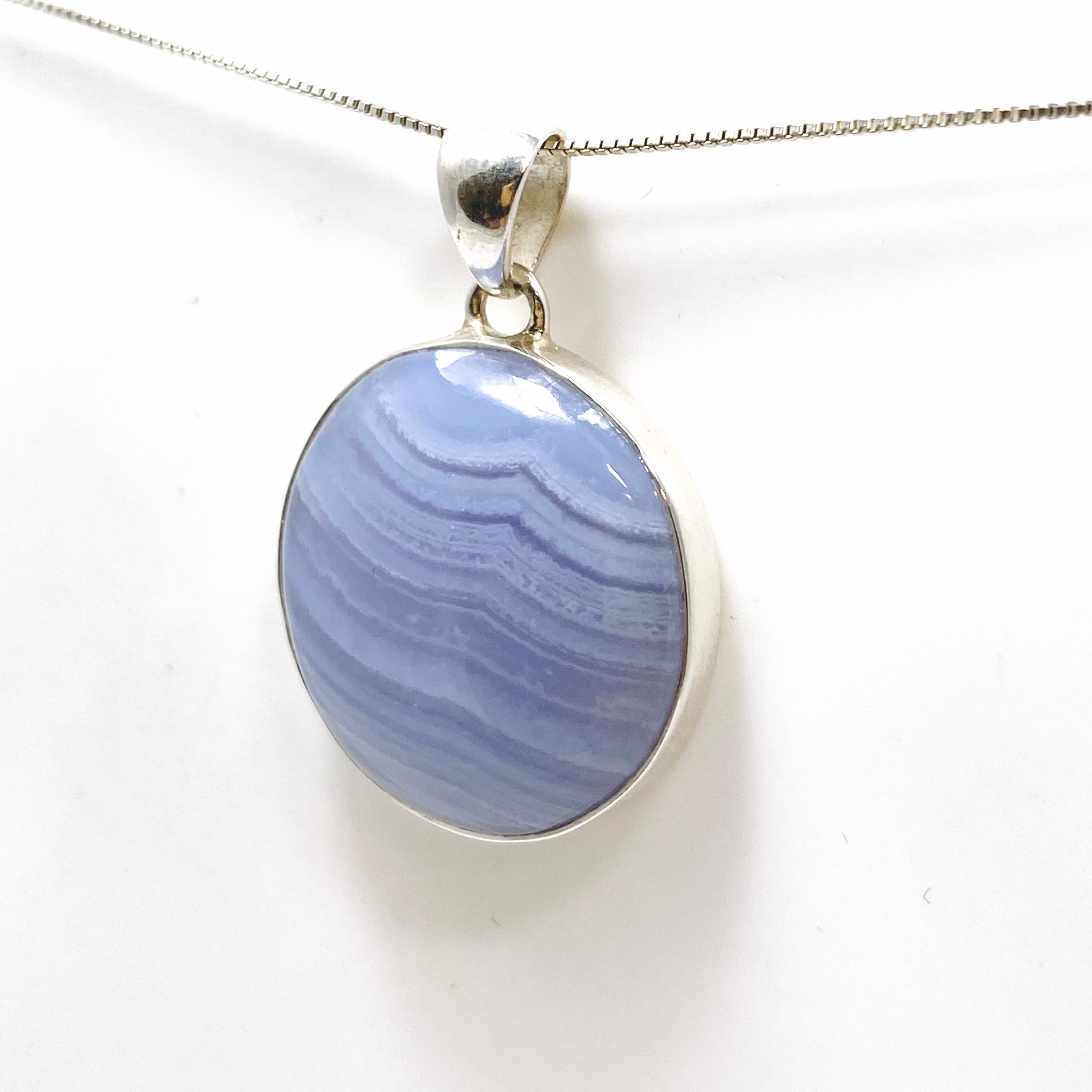 Blue Lace Agate Round Cabochon Pendant KPGJ4817 - Natural Stone Jewelry for Women, Healing Crystal Necklace - Perfect for Meditation, Yoga & Spiritual Gifts