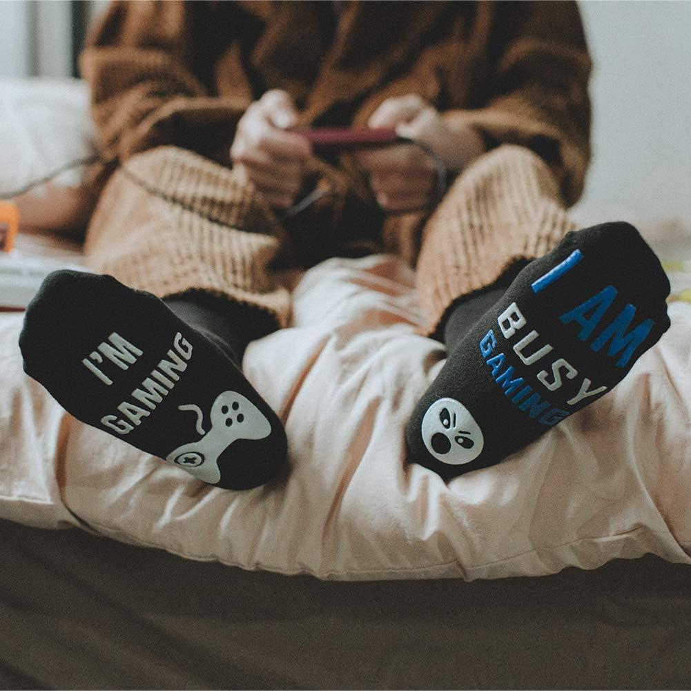 BISOUSOX Men's Funny Novelty Socks - 'If You Can Read This Bring Me Beer' Gaming Socks - Cotton Comfort Socks for Gamers & Beer Lovers - Perfect Gift for Men, Game Nights & Casual Wear