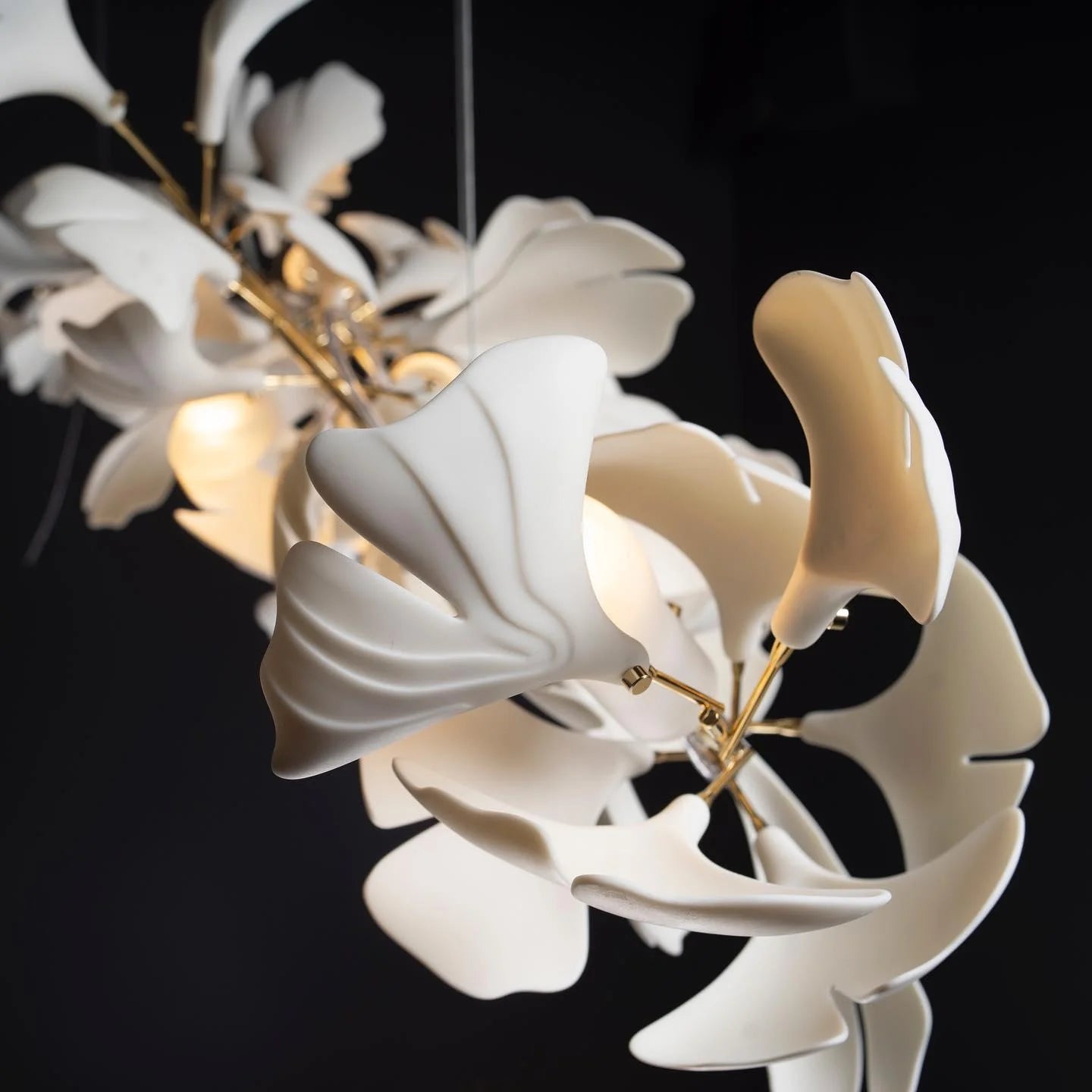 White Gingko Chandelier - Elegant Modern Lighting Fixture for Dining Room, Living Room & Bedroom Decor