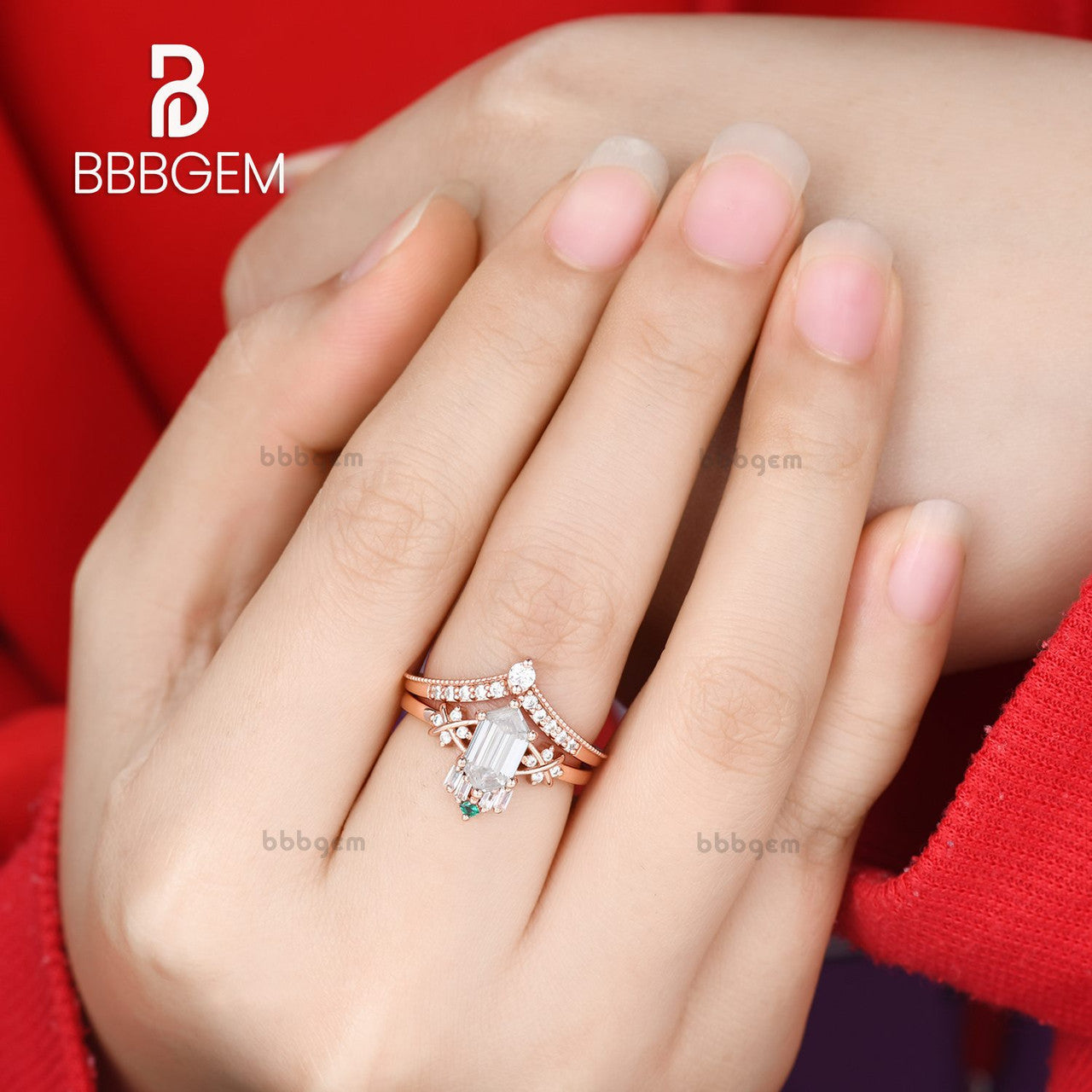 Hexagon Cut Moissanite & Emerald Engagement Ring Set in Rose Gold - Vintage Cluster Wedding Band for Women, Perfect for Proposals, Anniversaries & Bridal Jewelry
