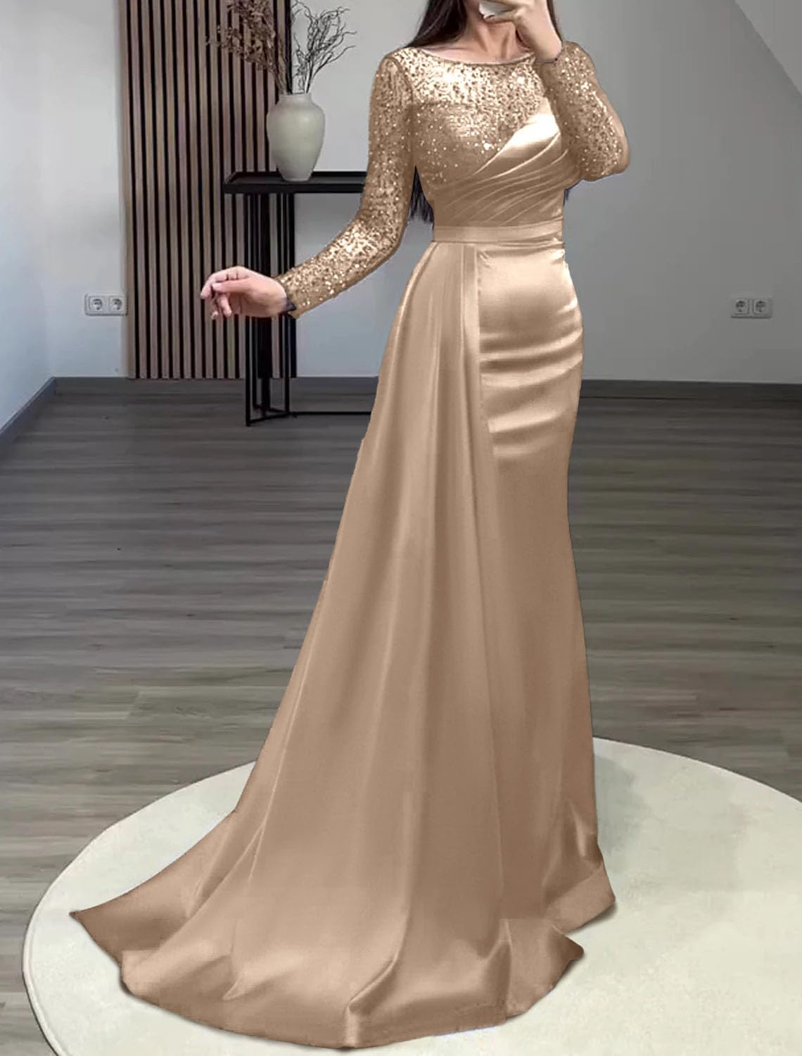 Elegant Mermaid Evening Gown - Red & Green Formal Dress with Sequin Details, Long Sleeves & Jewel Neckline for Wedding Guest, Court Train - Perfect for Black Tie Events, Galas & Special Occasions 2024