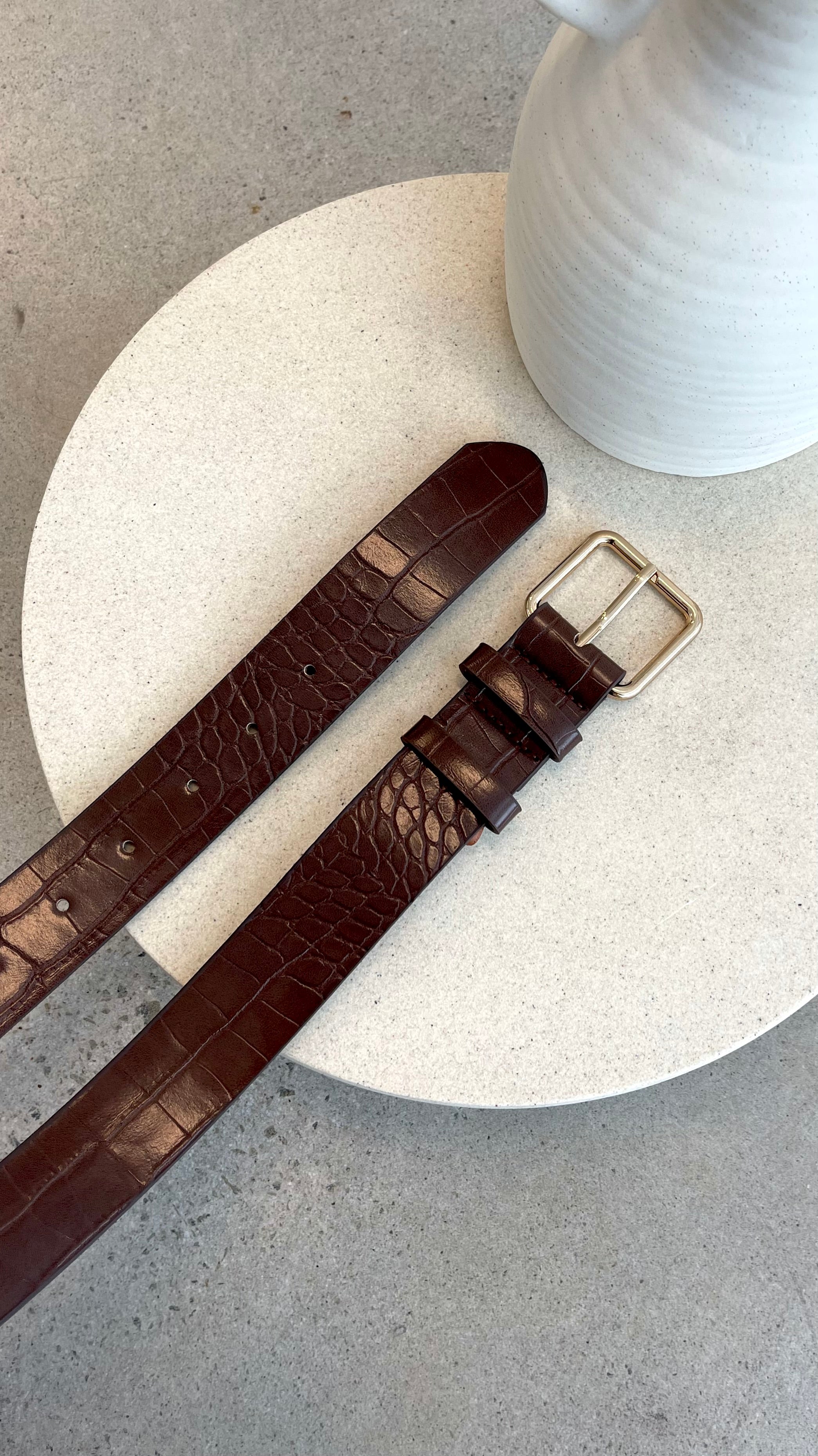 Aira Square Buckle Croc Leather Belt for Men & Women - Stylish Brown & Gold Fashion Accessory - Perfect for Casual, Office & Formal Occasions