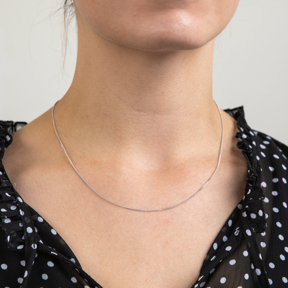 9ct White Solid Gold Diamond Cut 45cm Curb Chain Necklace for Women - Perfect for Everyday Wear, Gifts & Special Occasions