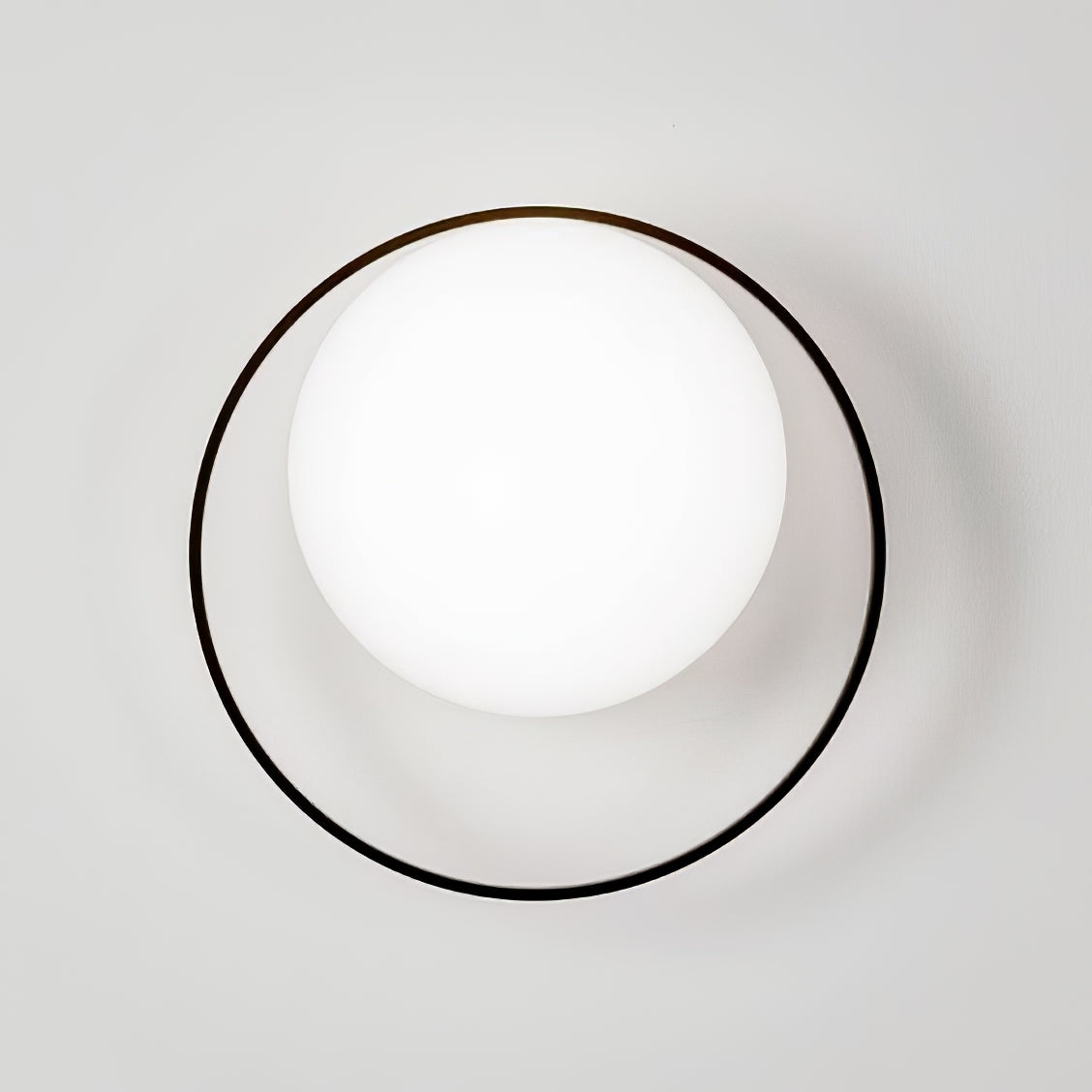 Circ 3722 Modern Wall Lamp - Sleek LED Sconce Lighting for Bedroom, Living Room & Hallway Decor