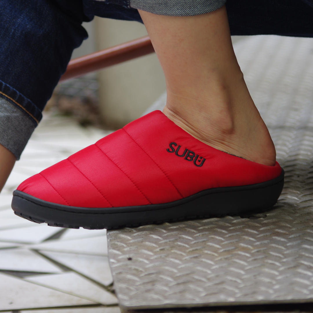 SUBUTokyo Cozy Winter Slippers for Women - Soft Plush Indoor/Outdoor House Shoes - Warm Red Fuzzy Slippers for Cold Weather, Home, Office & Travel
