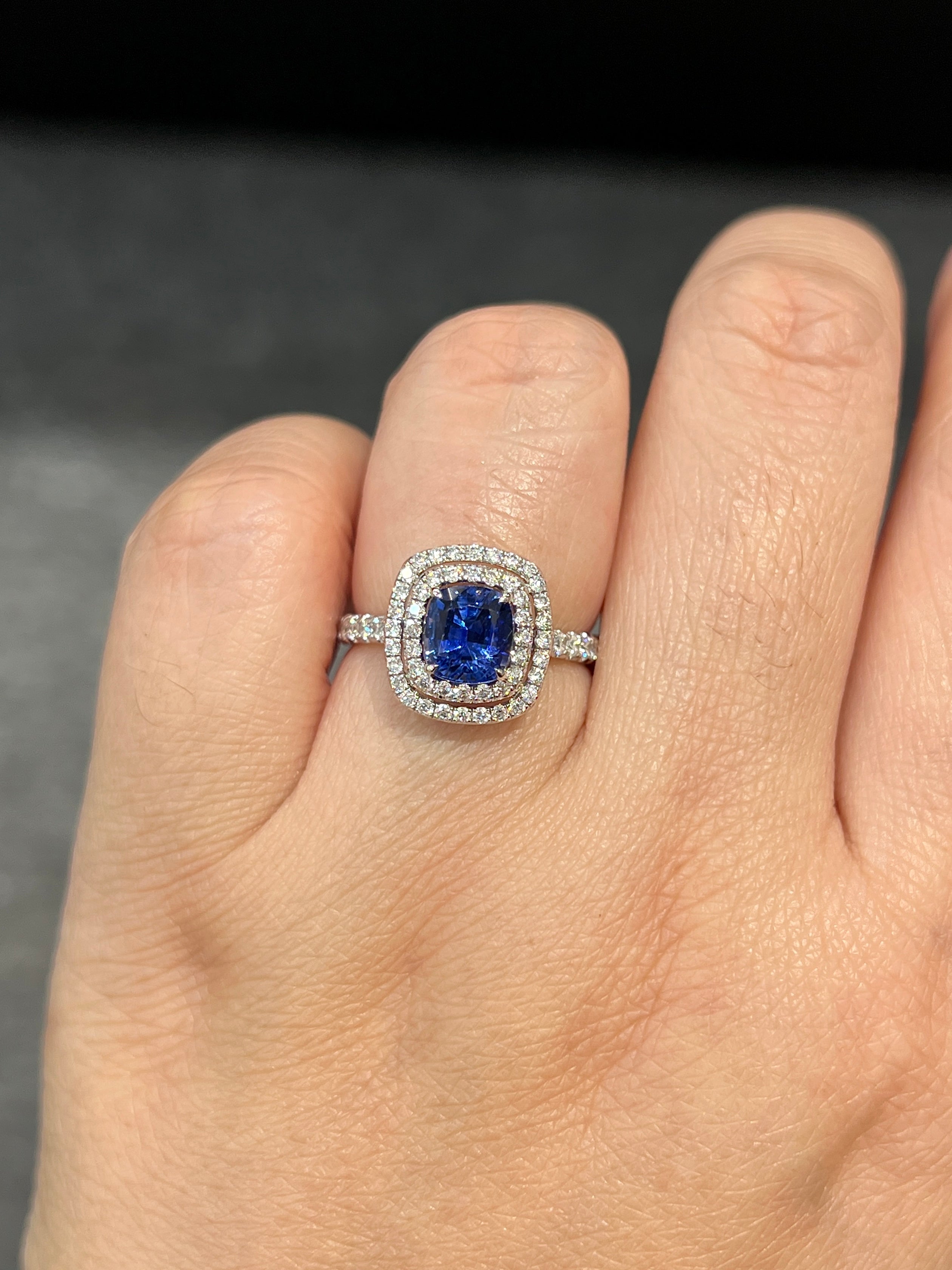 Natural Blue Sapphire 1.47ct Ring - Genuine Gemstone Jewelry for Women, Elegant Engagement & Wedding Ring, Perfect Gift for Anniversary & Special Occasions