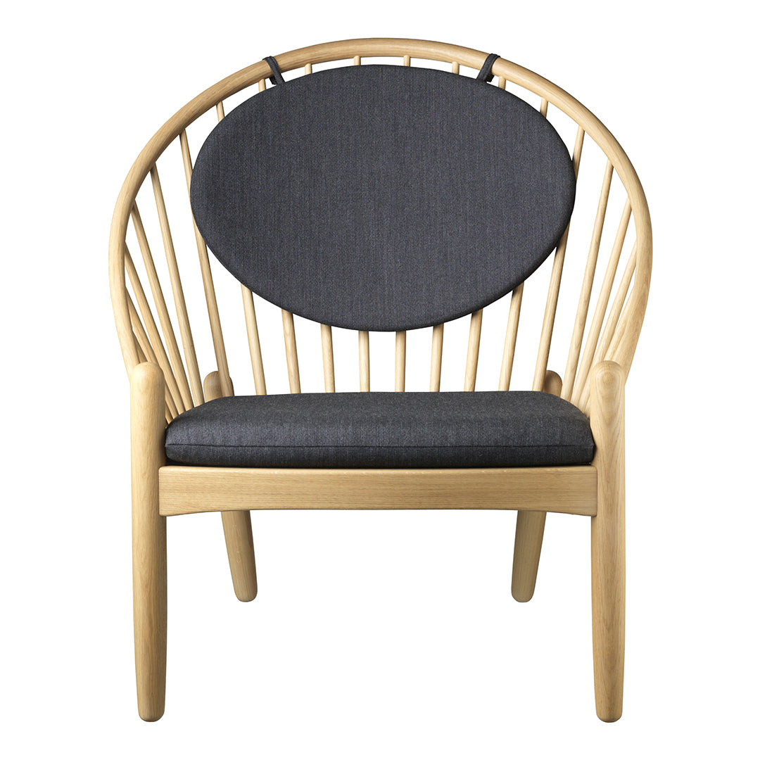 J166 Jorna Lounge Armchair - Modern Accent Chair for Living Room, Bedroom & Office - Comfortable Upholstered Armchair with Sturdy Metal Legs - Perfect for Relaxing, Reading & Home Decor