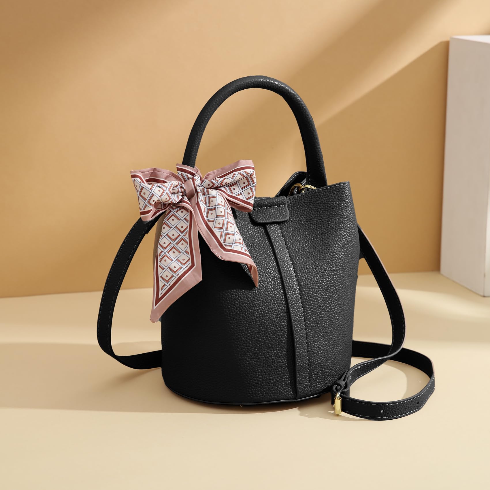 Didida Small Bucket Bags for Women | PU Vegan Leather Crossbody Purse | Mini Shoulder Bag with Removable Strap | Perfect for Daily Use, Shopping & Travel