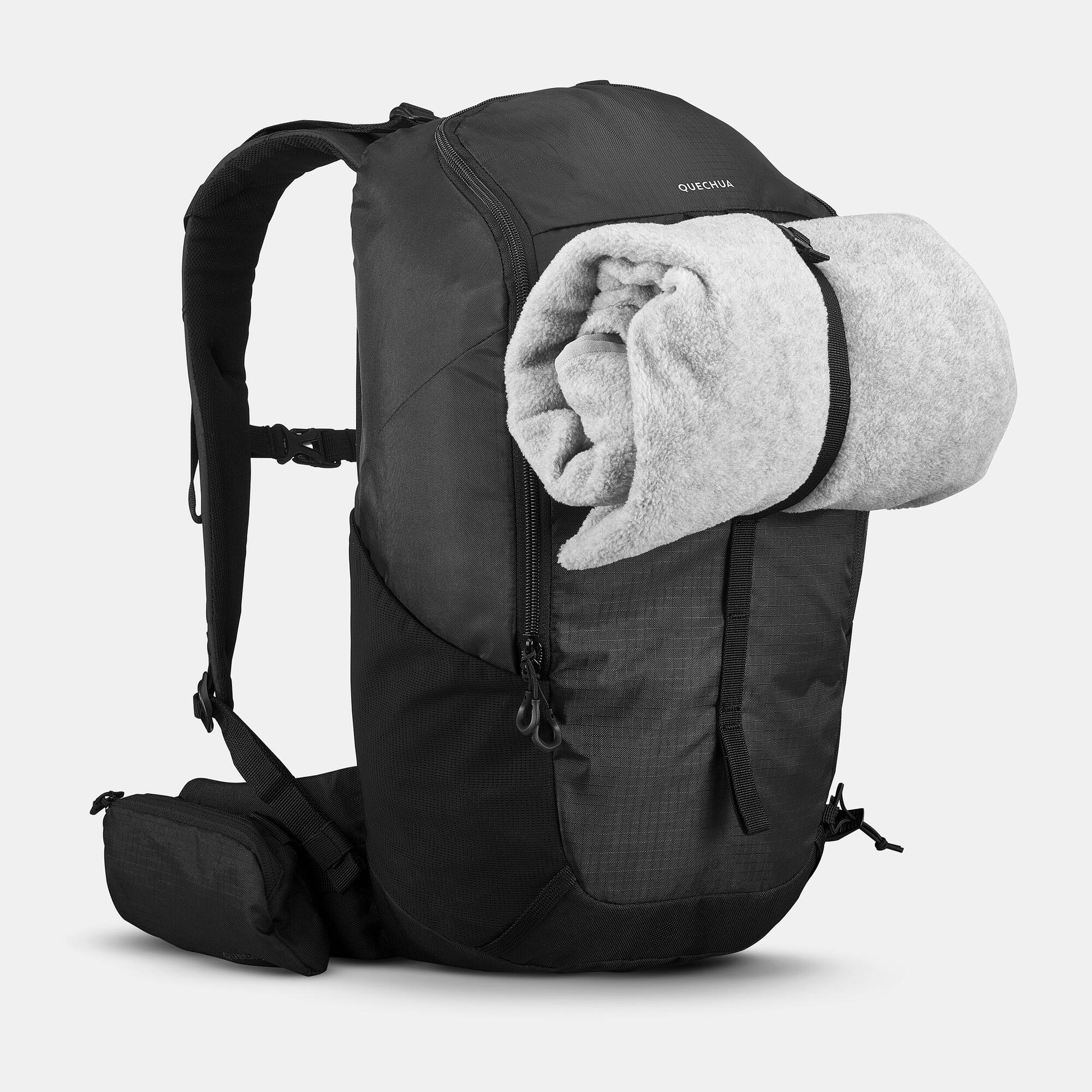 Quechua MH100 20L Lightweight Hiking Backpack for Men & Women - Water-Resistant Daypack for Outdoor Adventures, Camping & Travel