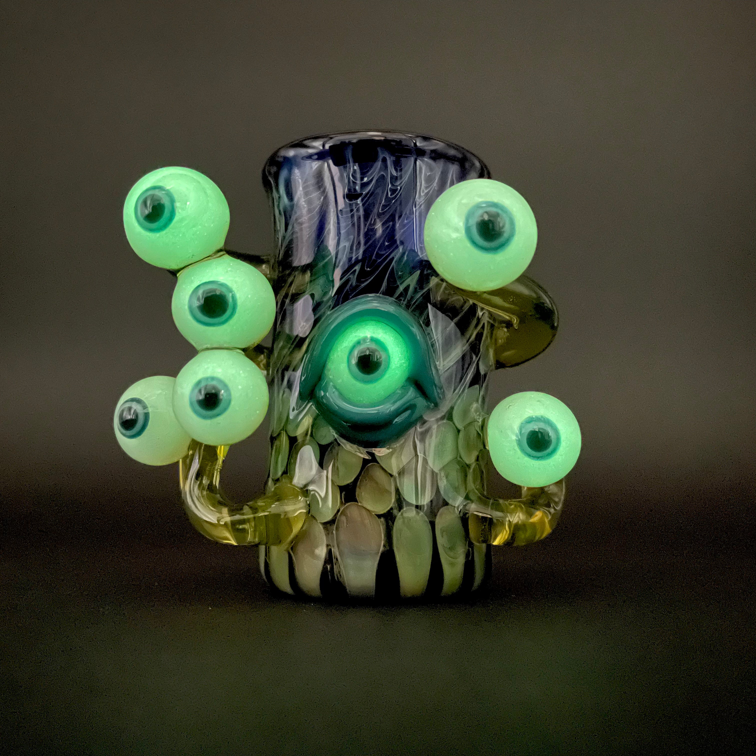 Funny Eye Stalk Shot Glass - Unique Novelty Drinking Cup for Parties, Halloween & Gifts - Perfect for Cocktails, Liquor & Bar Accessories