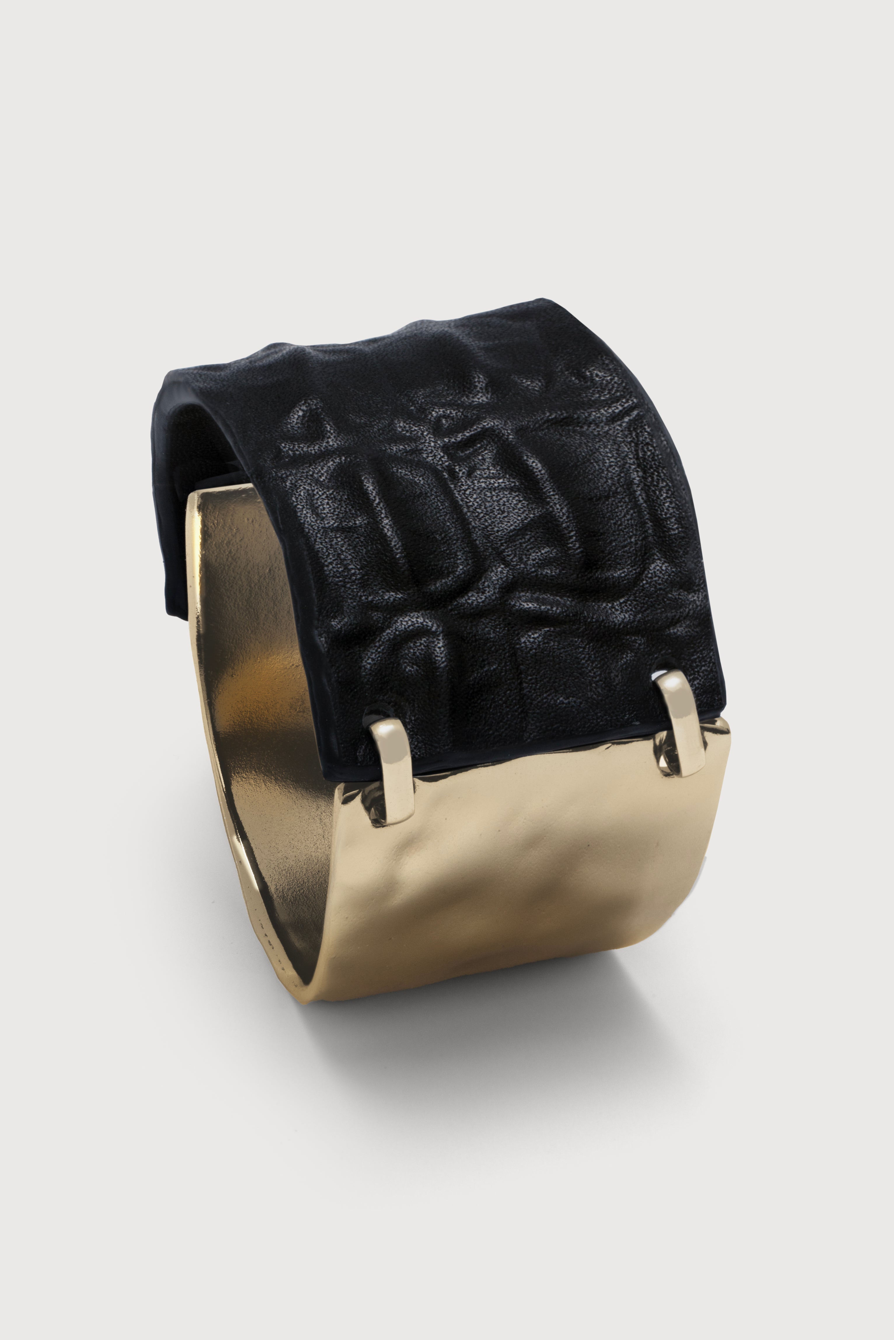 Wild Ways Metal Leather Hook Bracelet - Adjustable Bangle for Men & Women - Boho Chic Jewelry for Everyday Wear & Special Occasions
