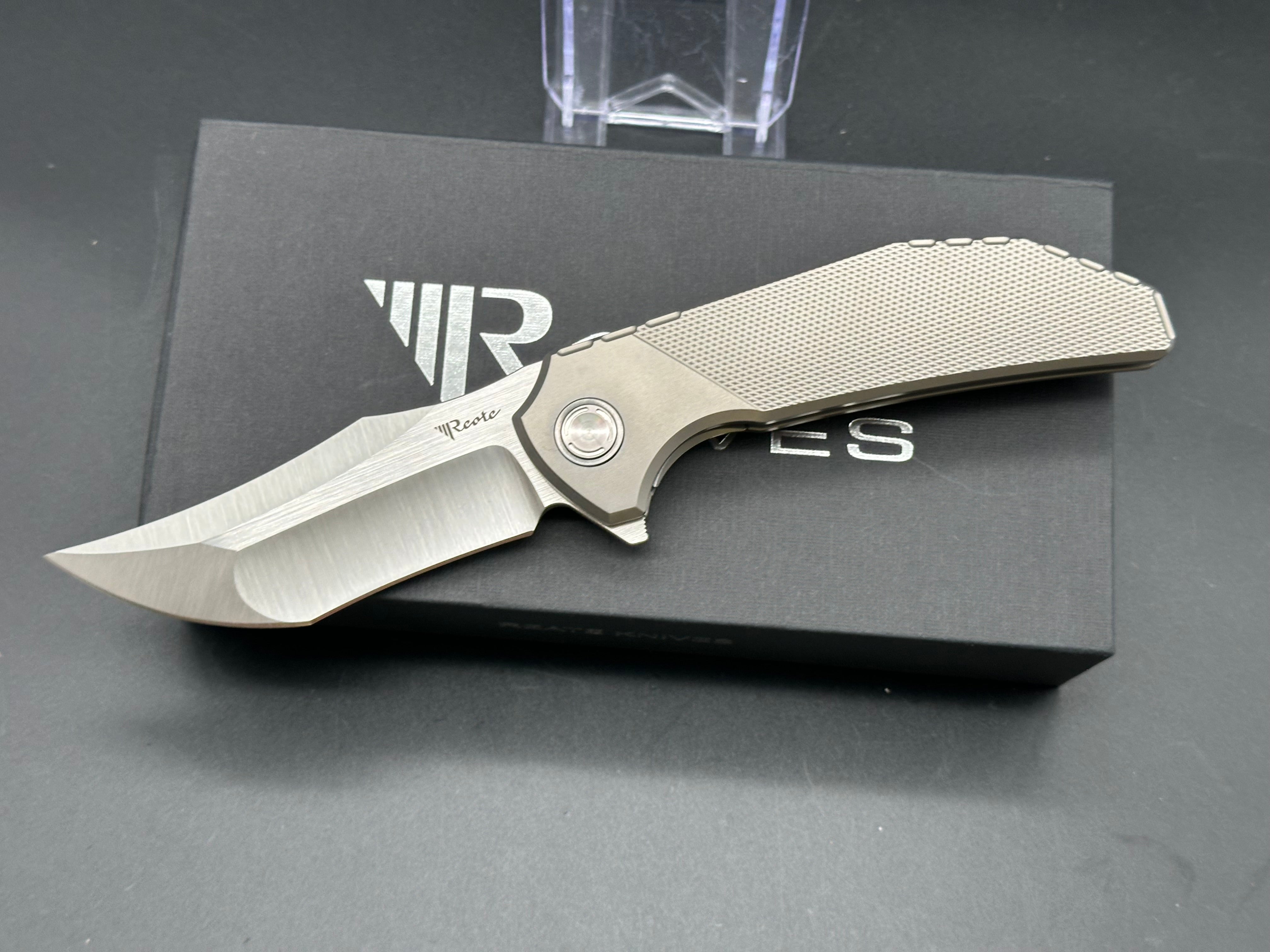 REATE TIGER Folding Knife - Premium M390 Steel Blade, Titanium Handle with Tiger Stripe Pattern, Plain Edge & Satin Finish - EDC, Outdoor, Camping, Hunting Gear