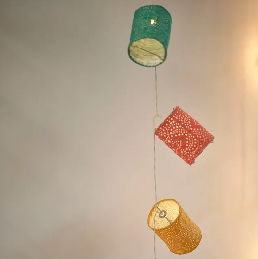 Solar Powered Paper Lantern String Lights - Outdoor Waterproof Hanging Decor for Garden, Patio, Wedding & Party Lighting