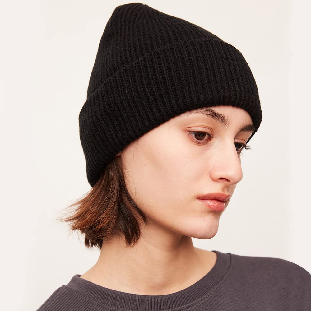 OHYOGA Winter Beanie Hats for Men & Women - Warm Chunky Cable Knit Fleece Lined Skull Cap - Perfect for Skiing, Snowboarding & Cold Weather Outdoor Activities
