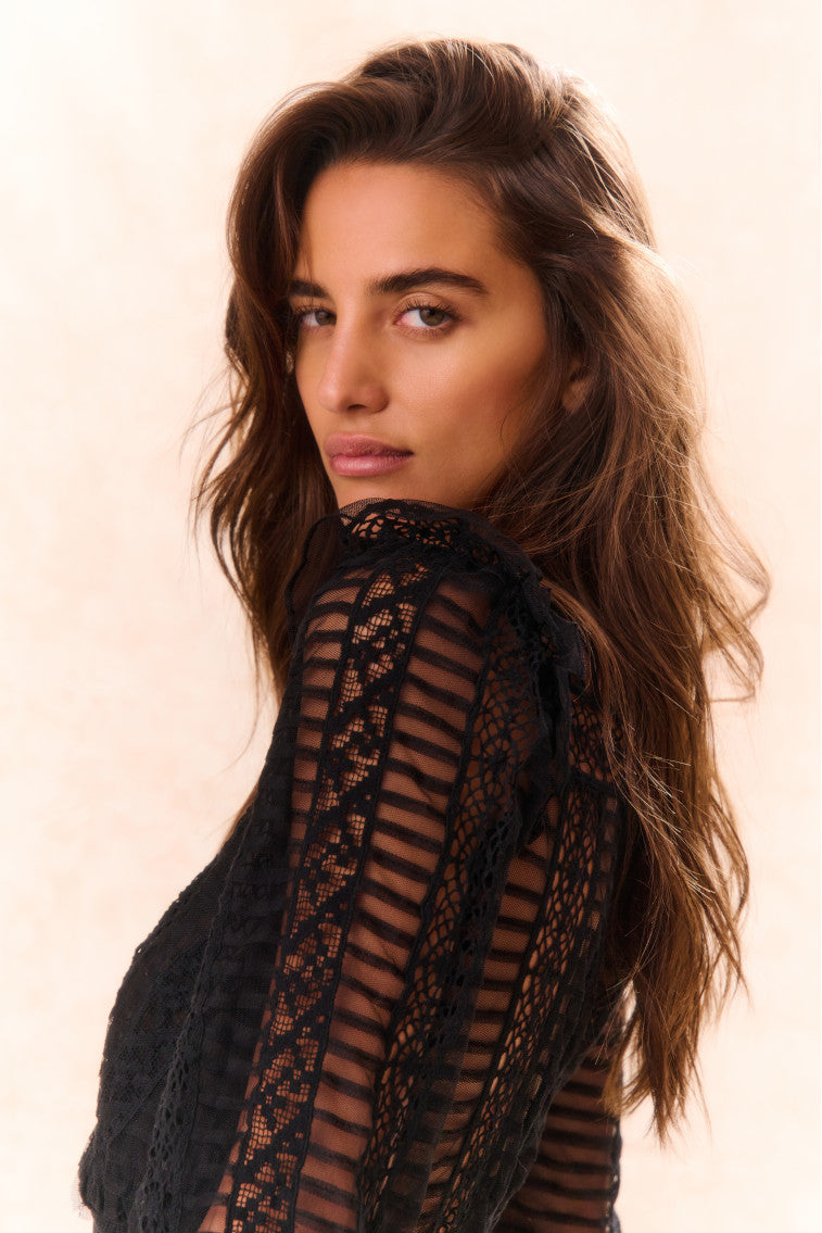 Alonsa Elegant Lace Mini Dress for Women - Sexy Short Party Dress with Intricate Detailing - Perfect for Cocktail Parties, Date Nights & Special Occasions