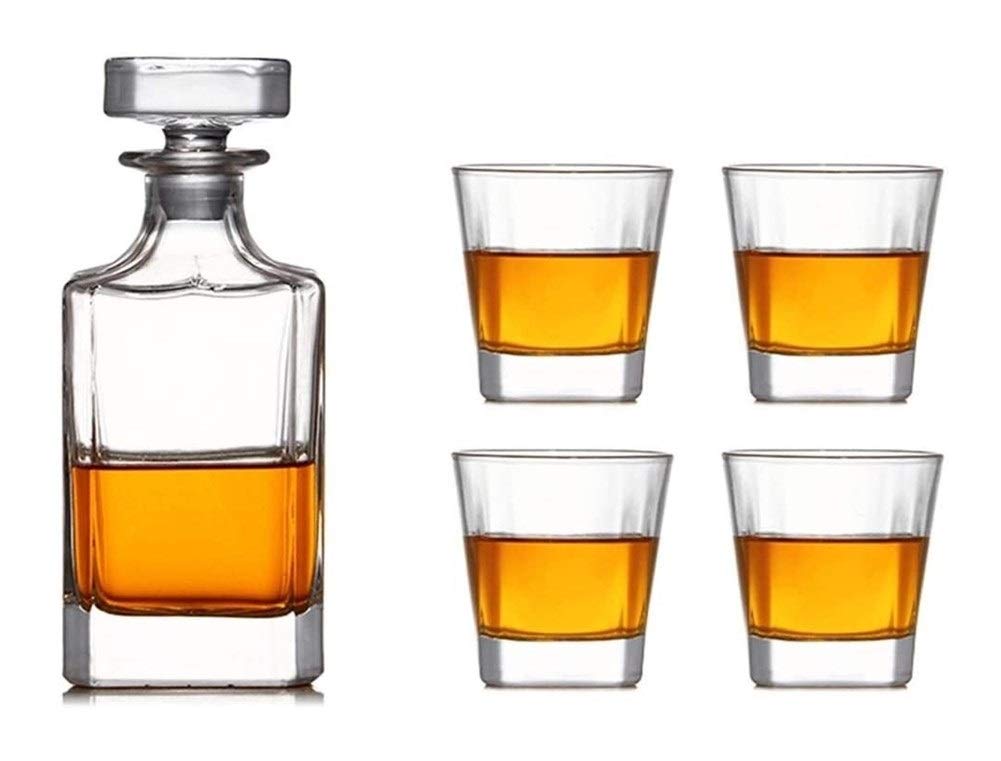 Premium Crystal Whiskey Decanter Set with 4 Glasses - 768ml Elegant Scotch Bourbon Decanter & Tumbler Gift Set for Home Bar, Dinner Parties & Special Occasions - Perfect for Whiskey Lovers & Entertaining Guests