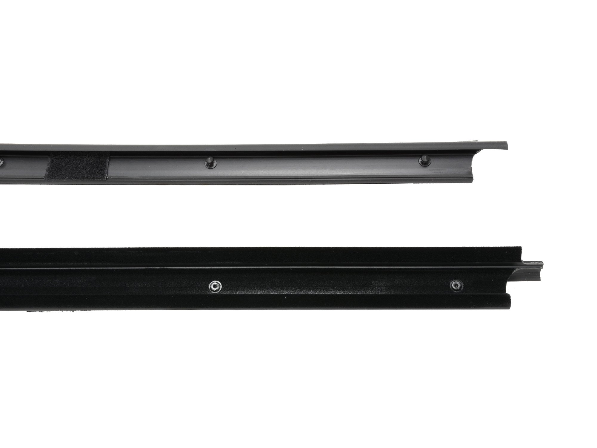 1997-2004 Chevrolet Corvette C5 Outer Window Weatherstrip Seal Kit - Pair Replacement for Door Glass Protection & Noise Reduction | Perfect for Classic Car Restoration & Weatherproofing
