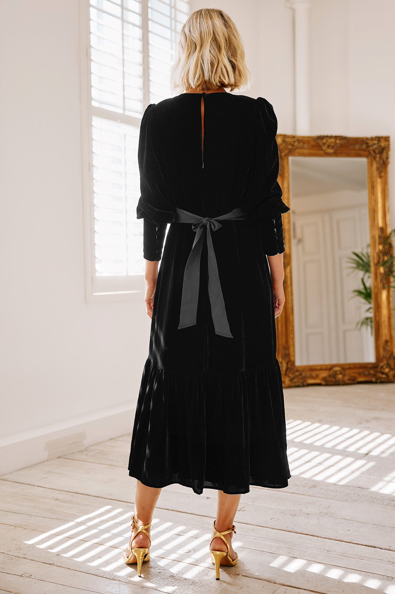 Esmee Elegant Velvet Dress for Women - Black | Formal Evening Gown for Parties, Weddings & Special Occasions