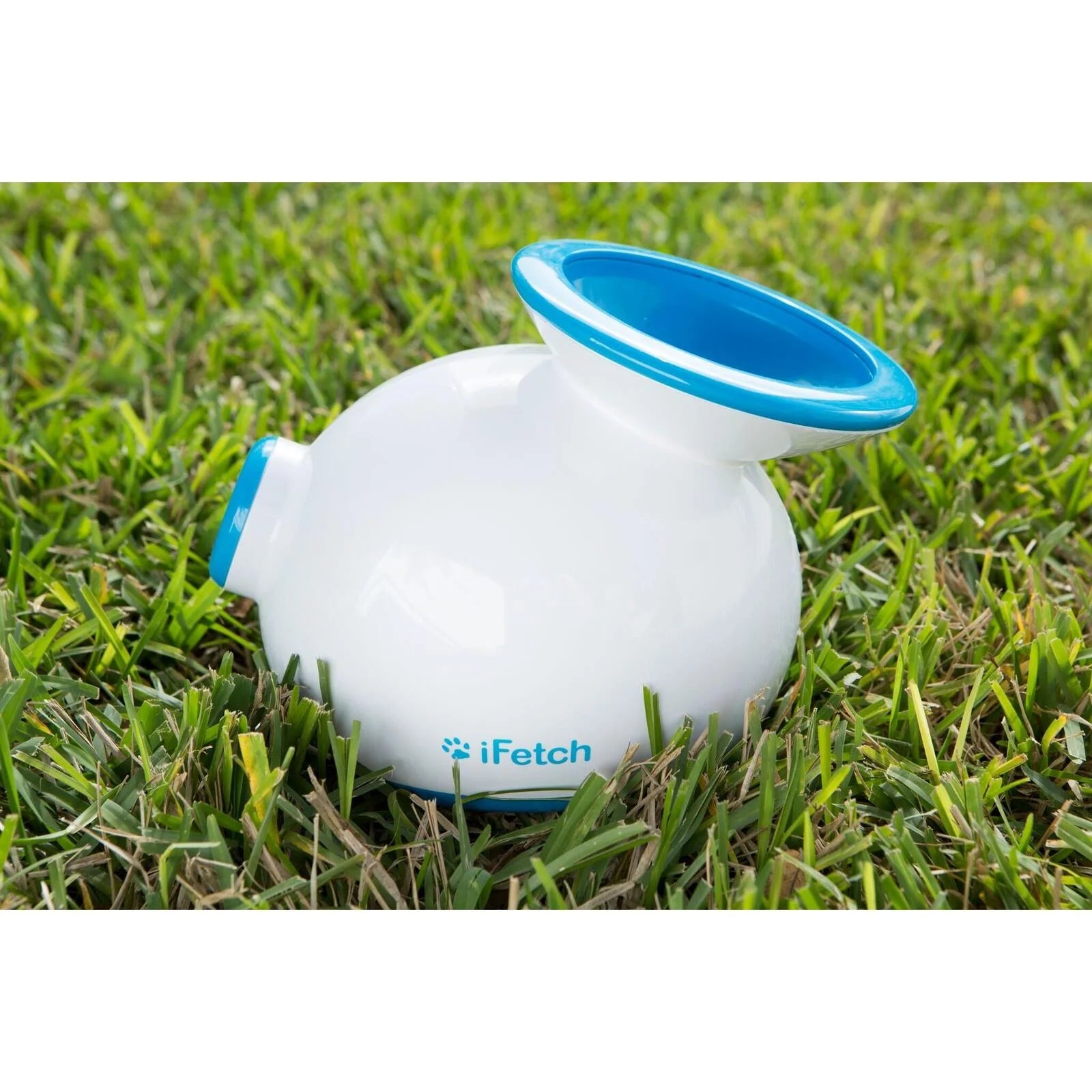 iFetch Original Automatic Ball Launcher for Dogs - Interactive Fetch Toy for Indoor/Outdoor Play, Training & Exercise - Perfect for Small to Medium Dogs