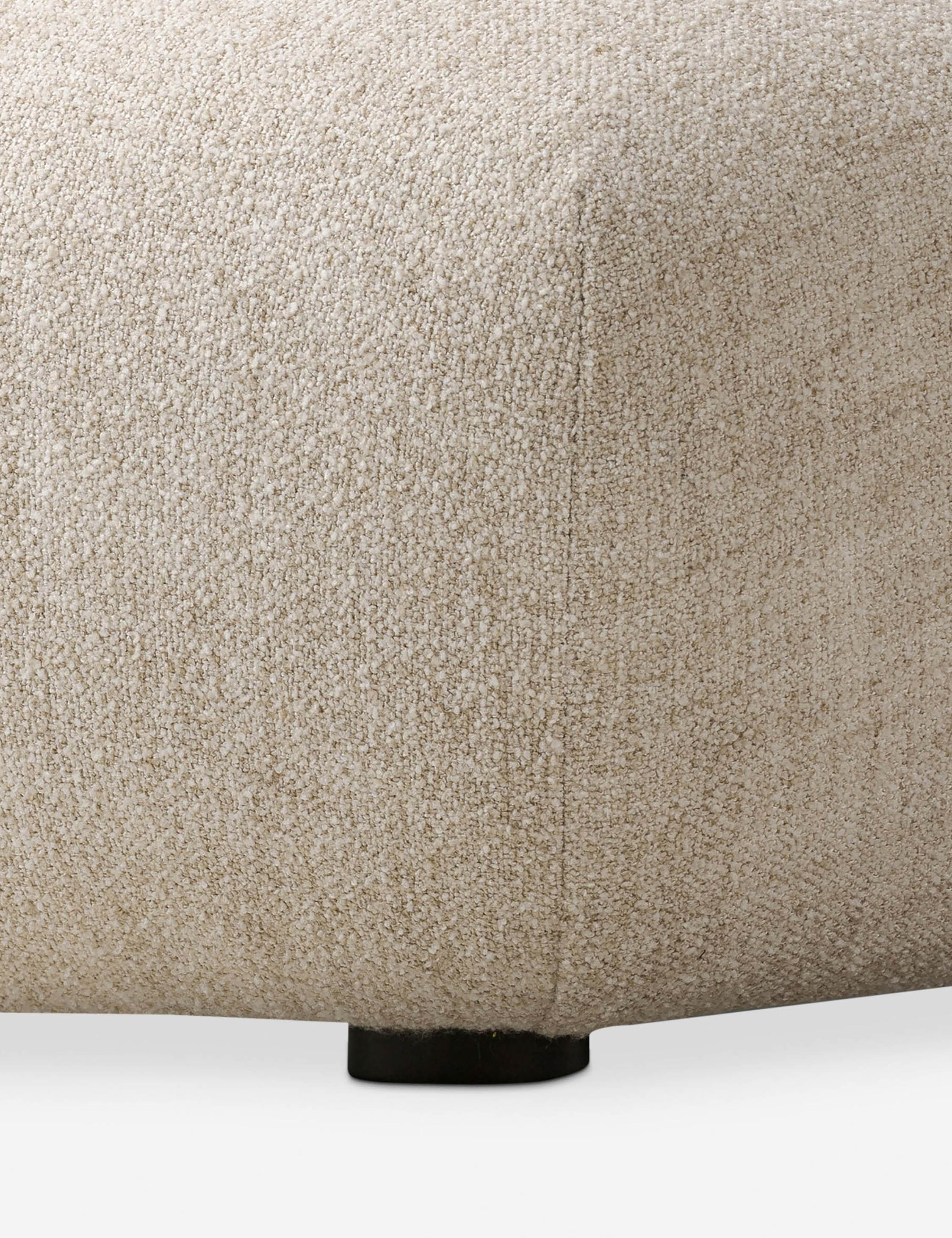 Casimira Chaise Lounge - Modern Accent Chair for Living Room, Bedroom & Office - Stylish Upholstered Chaise Lounge with Wooden Legs - Perfect for Relaxing, Reading & Decorating Your Home