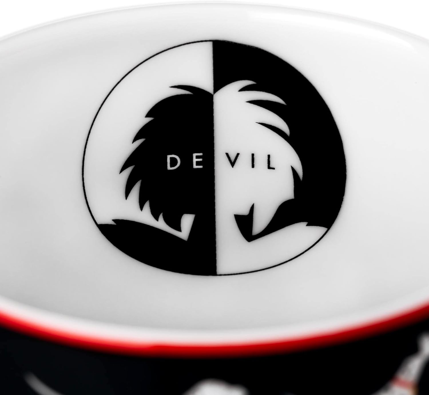 Disney 101 Dalmatians Cruella De Vil Tea Cup and Saucer Set - Fine Bone China Porcelain - 15 x 15 x 7.5 cm - Multicolor Collectible - Perfect for Afternoon Tea, Disney Collections, and Gift Giving